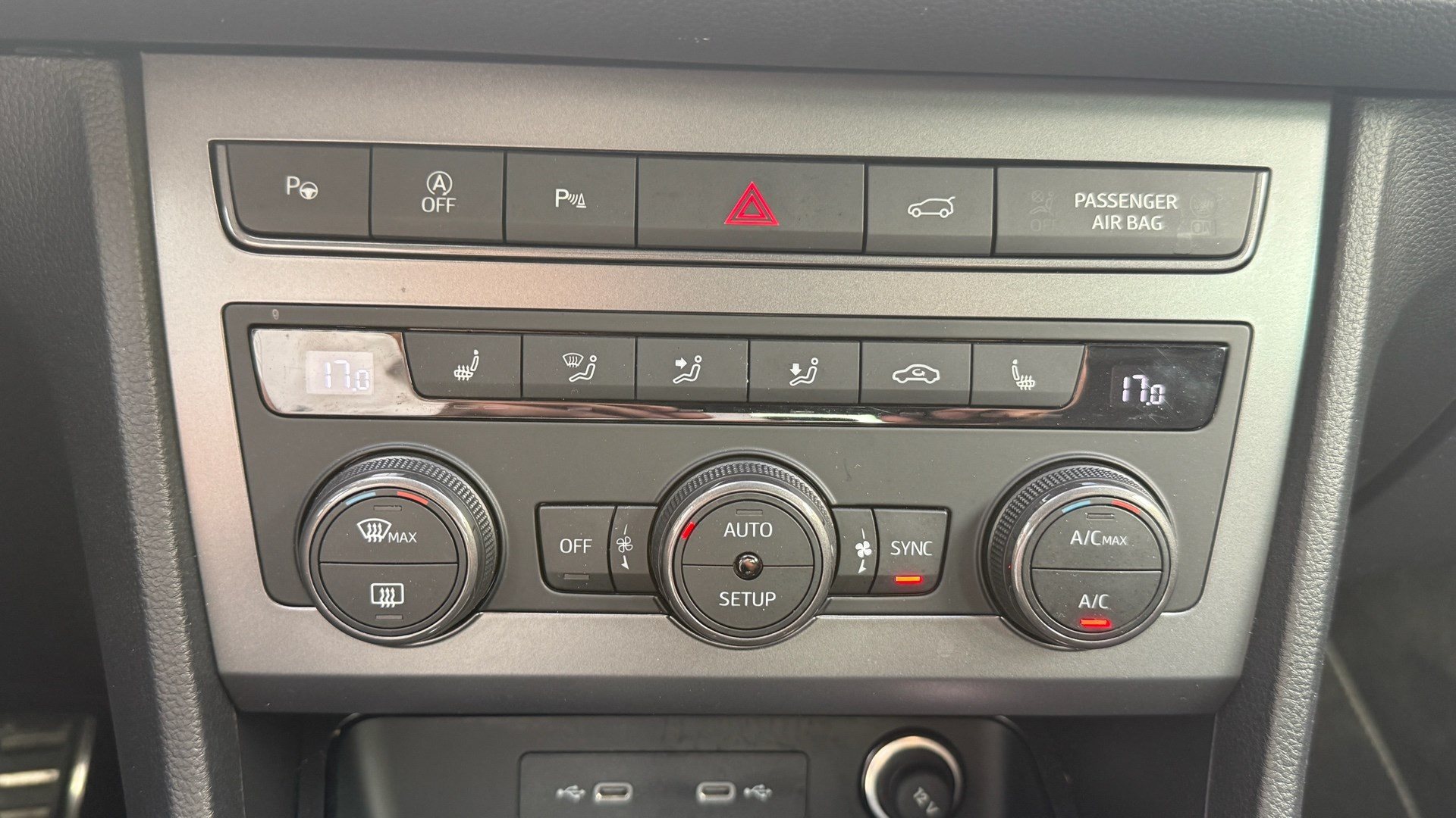 CUPRA Ateca 2.0 TSI 4Drive ***ANHÄNGERKUPPLUNG & 5 JAHRE CUPRA WERKSGARANTIE ***-image-13
