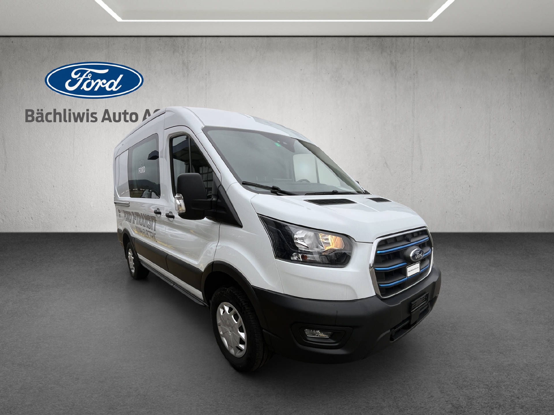 FORD E-Transit Van 350 L2H2 67kWh Trend-image-22