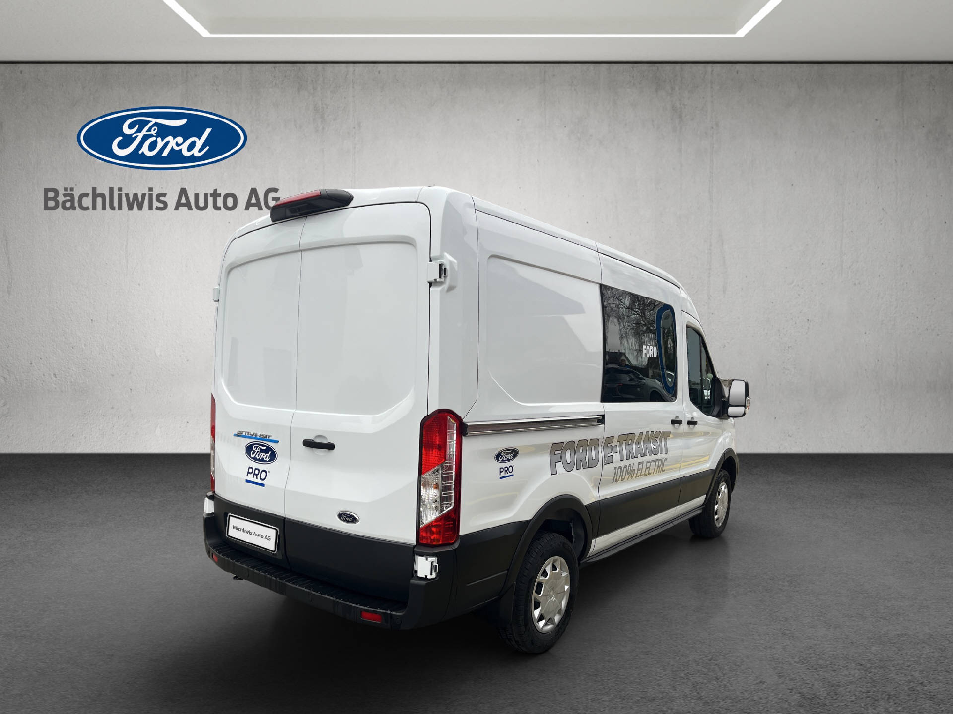 FORD E-Transit Van 350 L2H2 67kWh Trend-image-4
