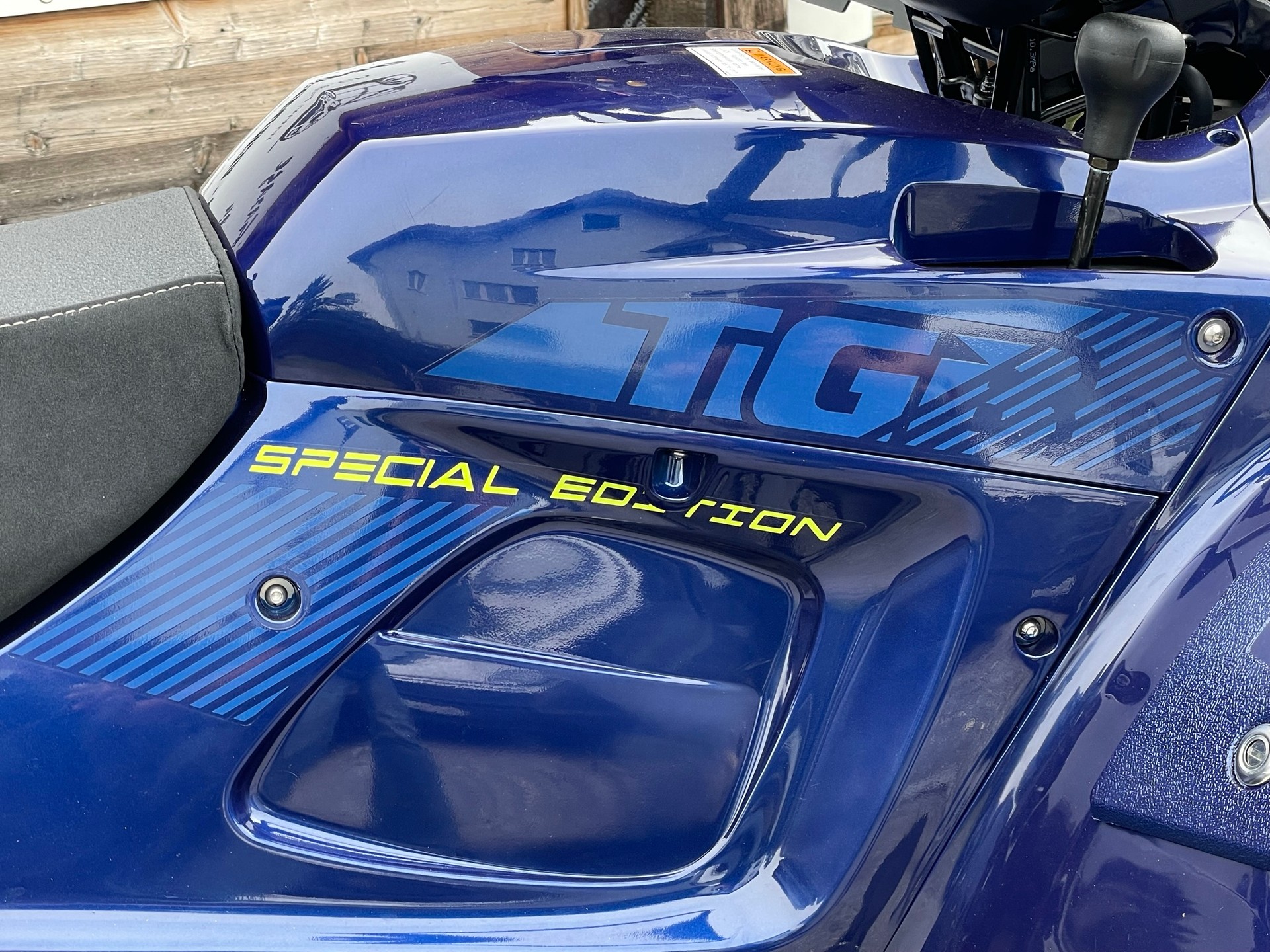 TGB Blade 1000 EFI LT Touring 4x4-image-8