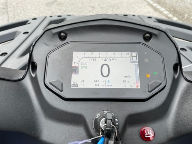 TGB Blade 1000 EFI LT Touring 4x4-image-1
