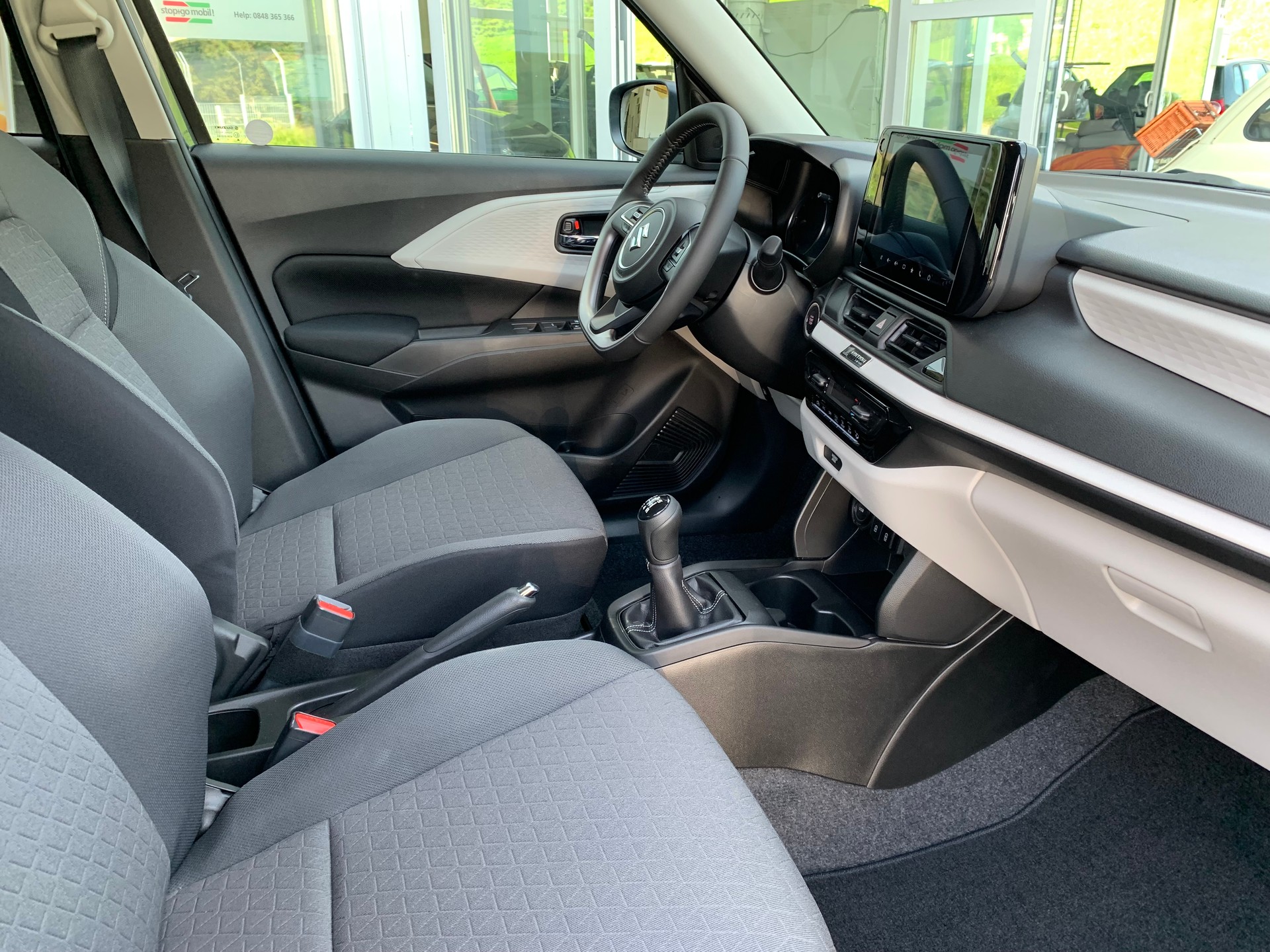 SUZUKI Swift 1.2 1st Edition Hybrid 4x4-image-15