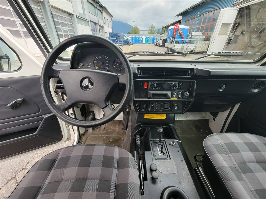 MERCEDES-BENZ G290 GDT-image-12