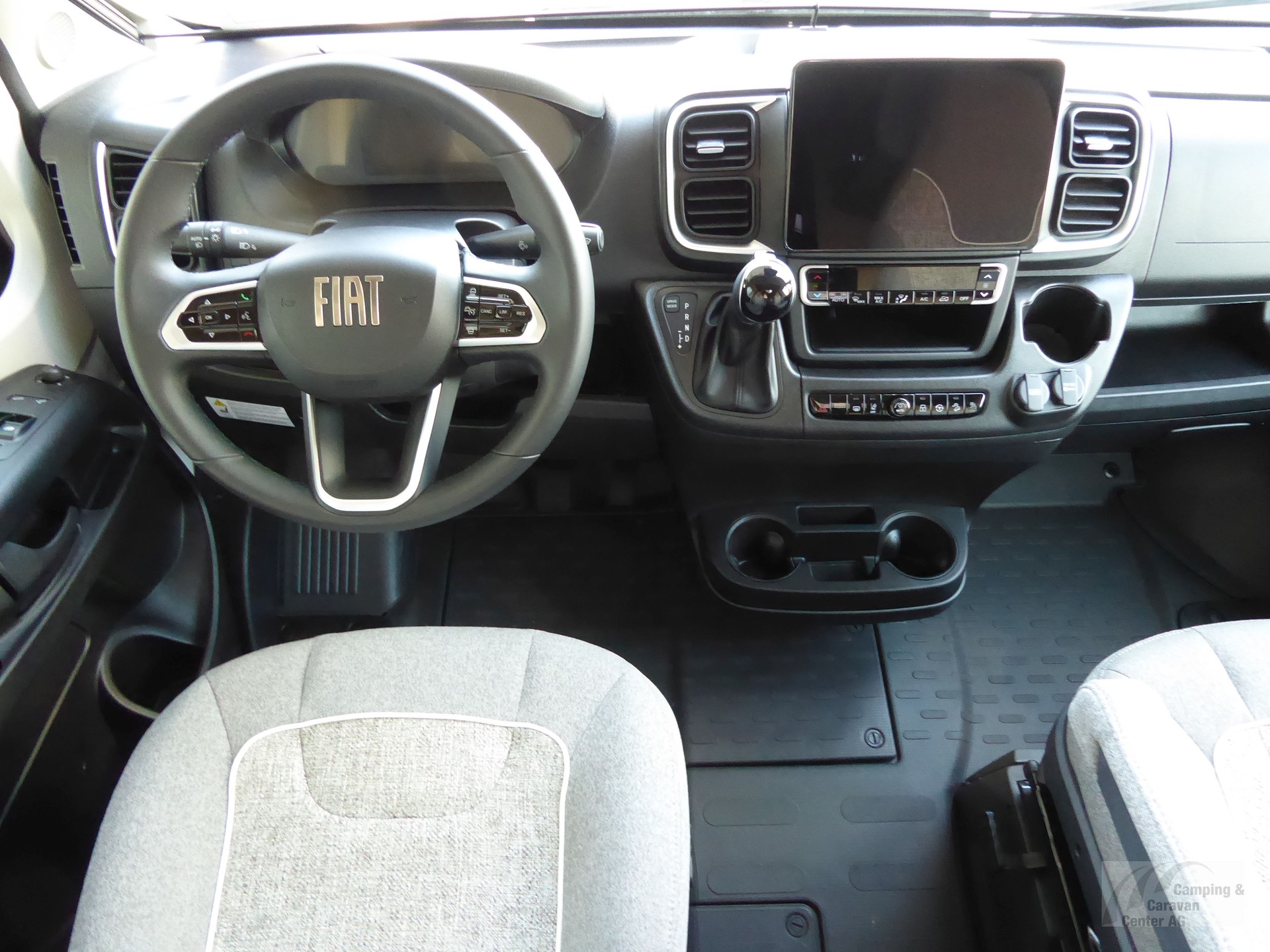 MALIBU Van comfort 600 DB Coupé-image-4