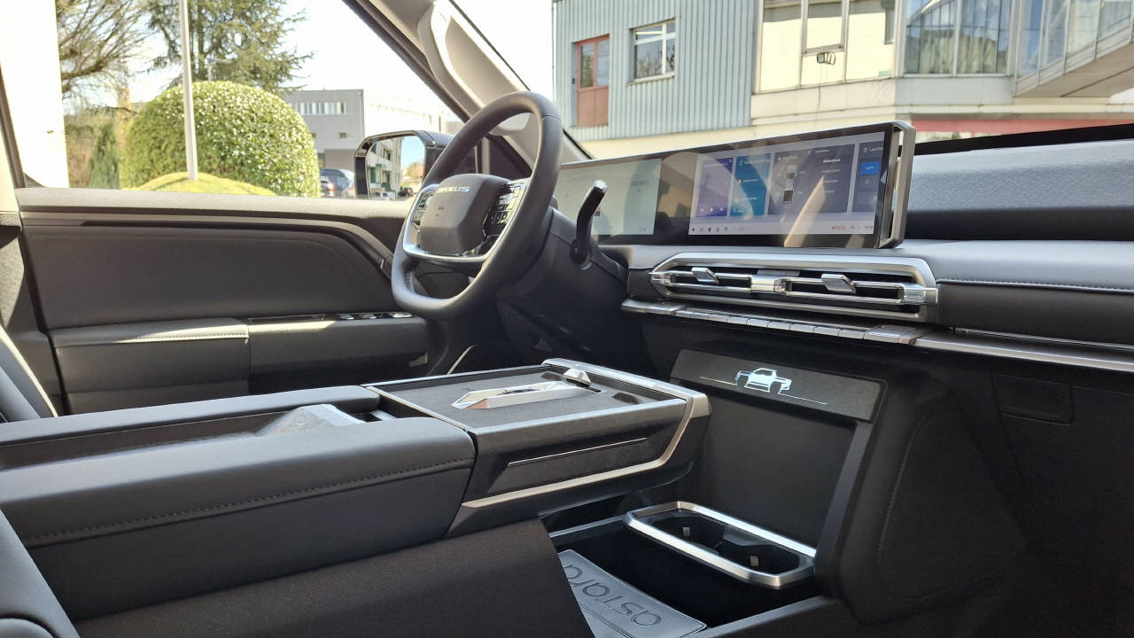 MAXUS eTerron 9 E-Motor 102kWh Luxury-image-15