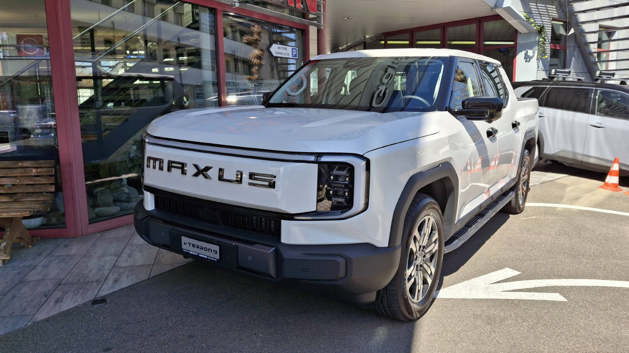 MAXUS eTerron 9 E-Motor 102kWh Luxury-image-1