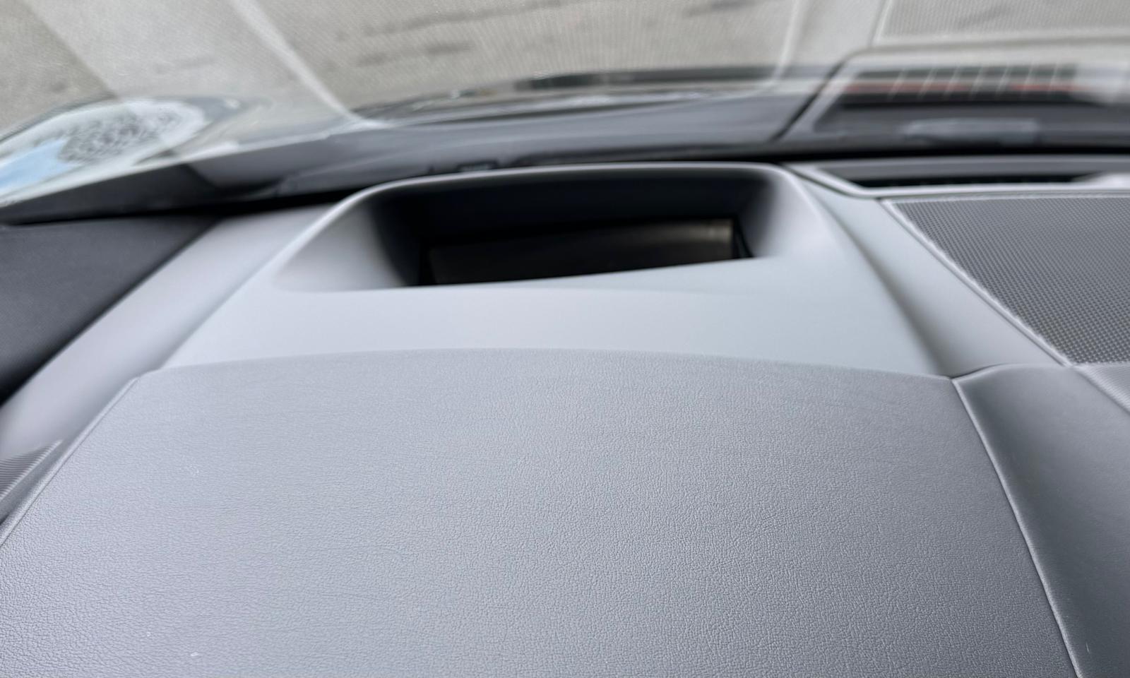 JAGUAR I-Pace EV400 SE AWD-image-14