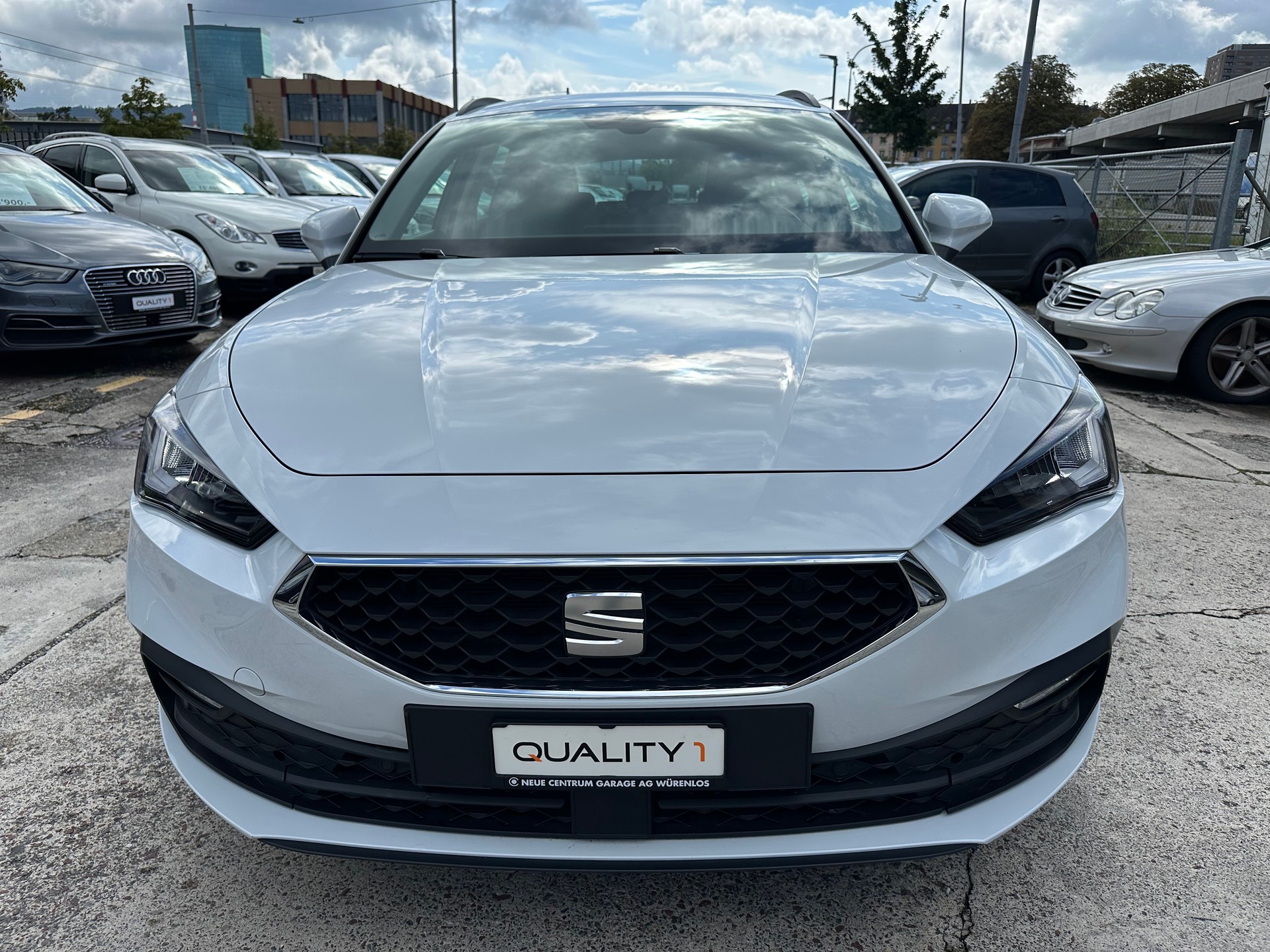 SEAT Leon ST 2.0 TDI EVO DSG Style-showroom-element-1