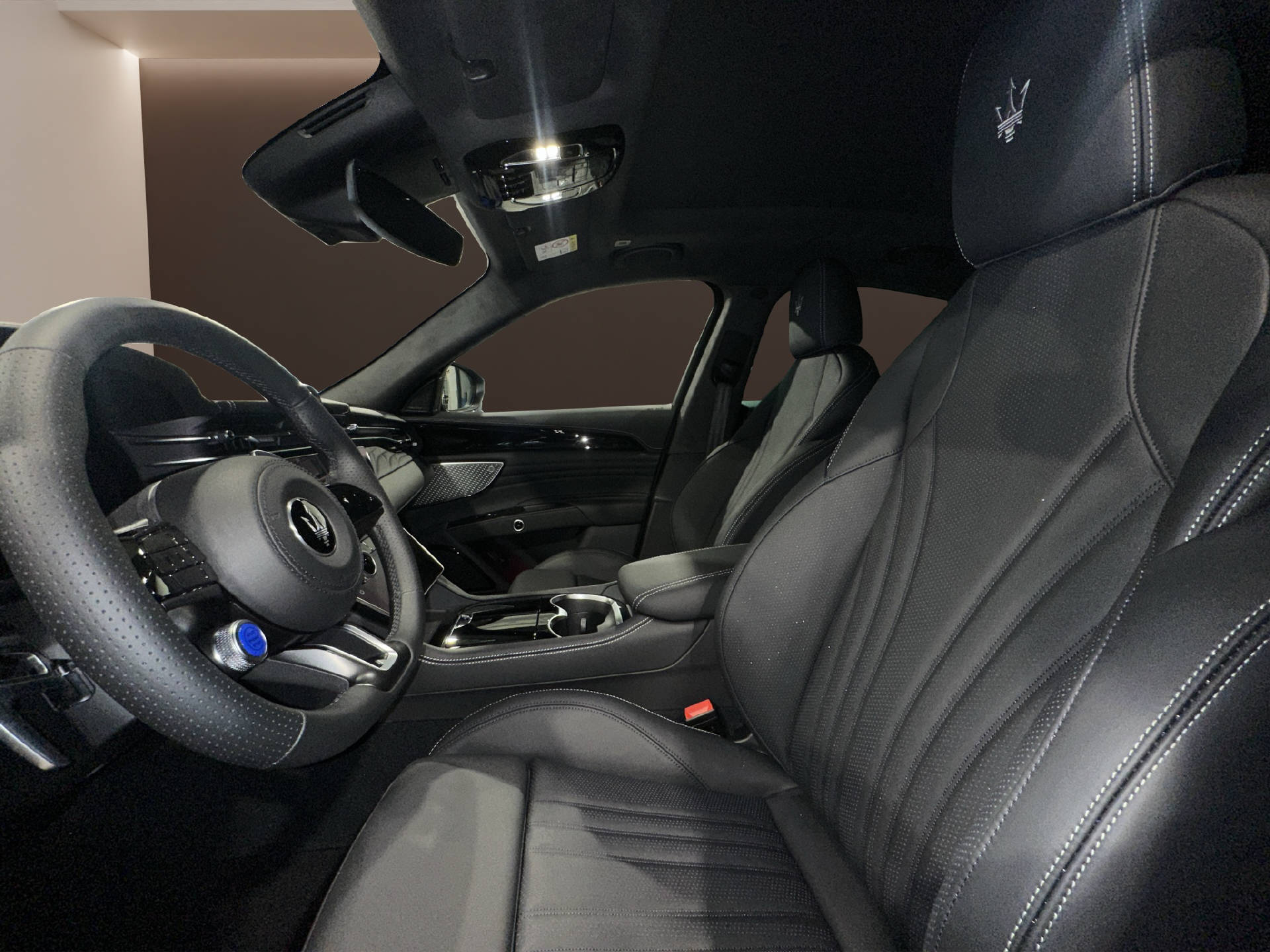 MASERATI Grecale 2.0 Hybrid Modena-image-8