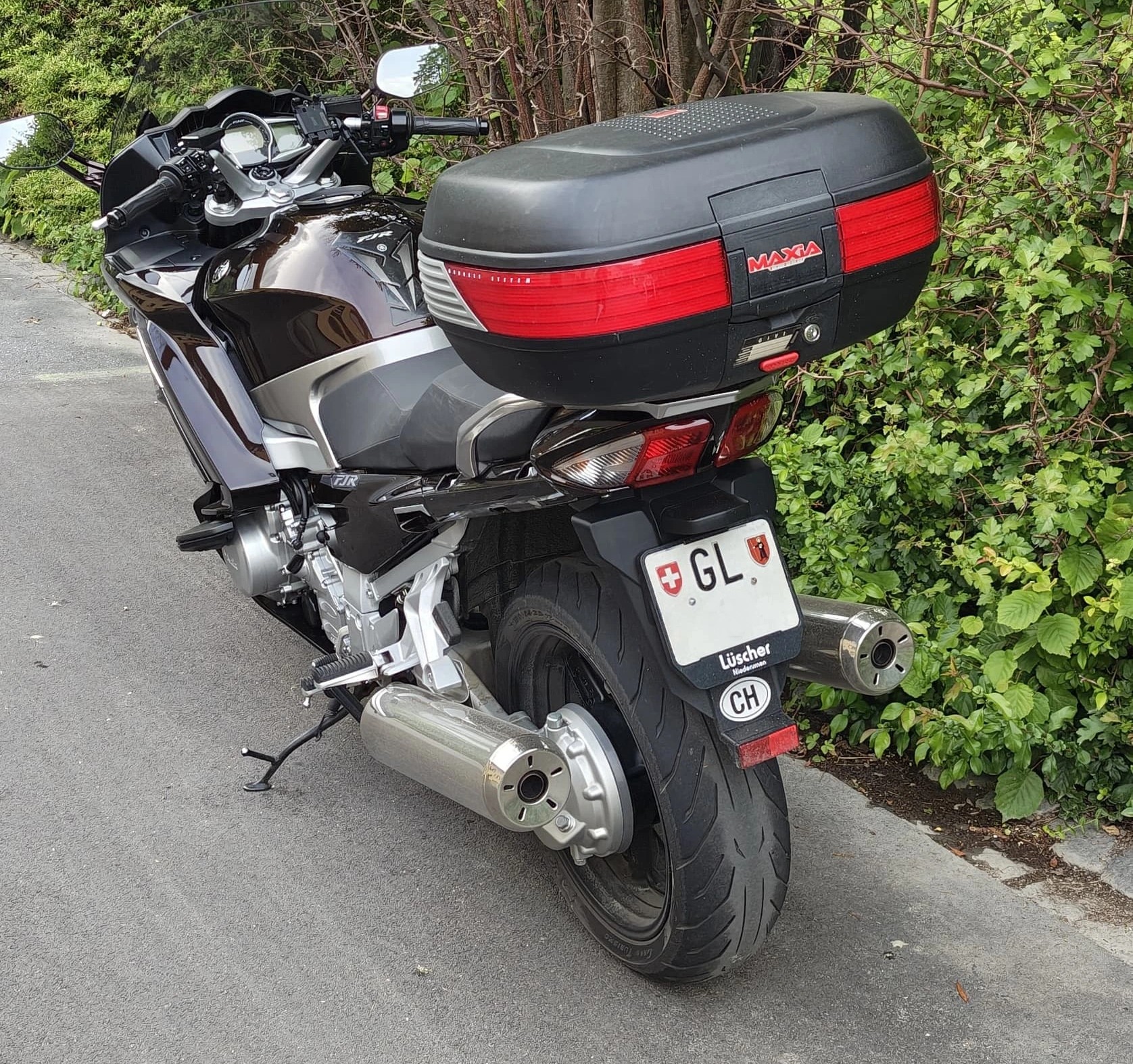 YAMAHA FJR 1300 AE ABS-image-1