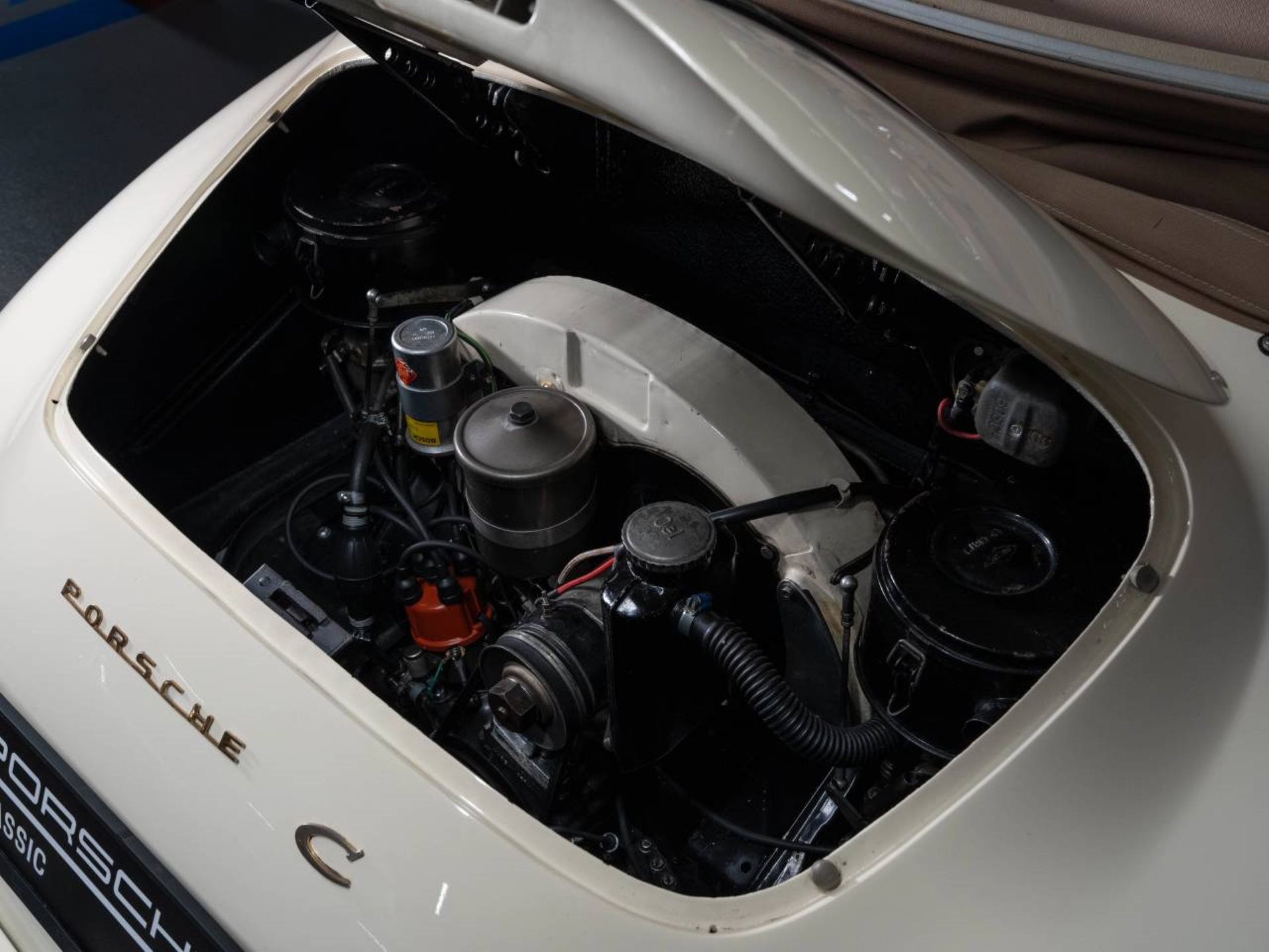 PORSCHE 356 C Cabriolet-image-21