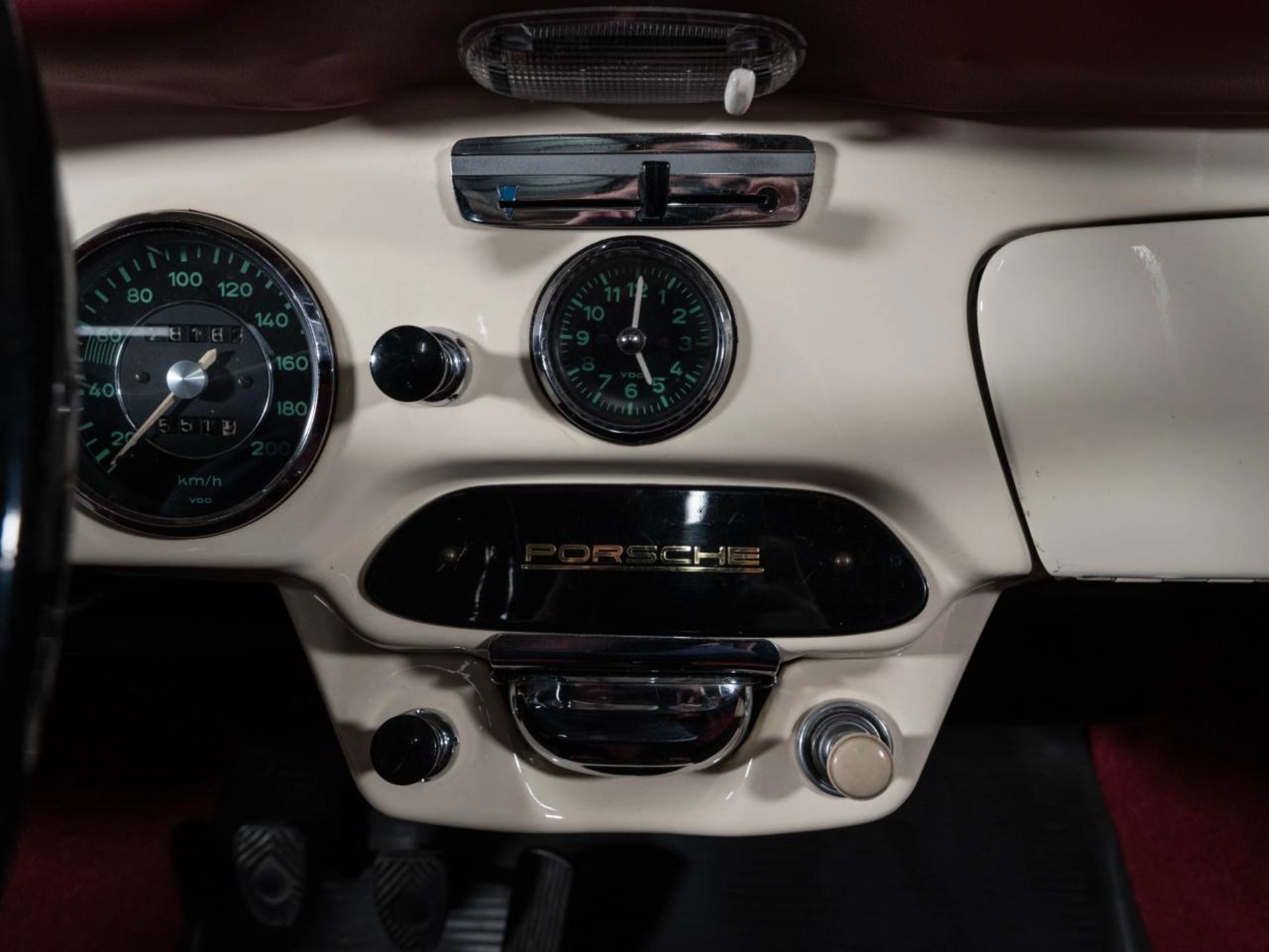 PORSCHE 356 C Cabriolet-image-18