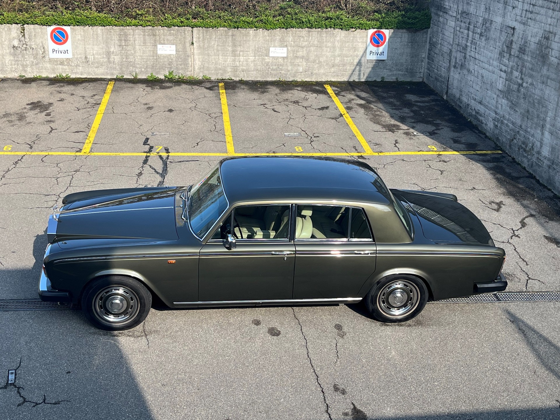 ROLLS-ROYCE Silver Shadow-image-14
