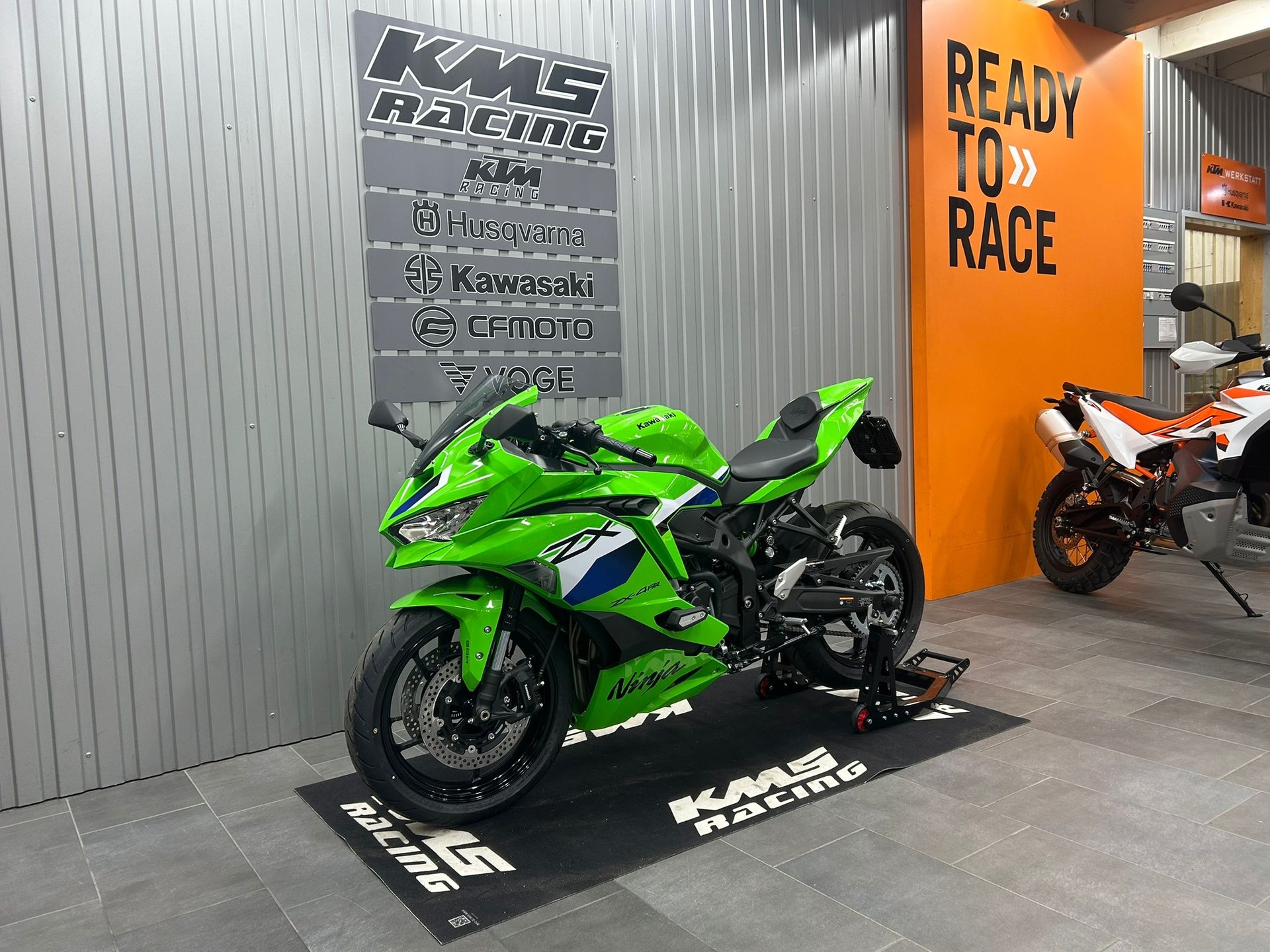 KAWASAKI Ninja ZX-4RR (35 kW)-image-2