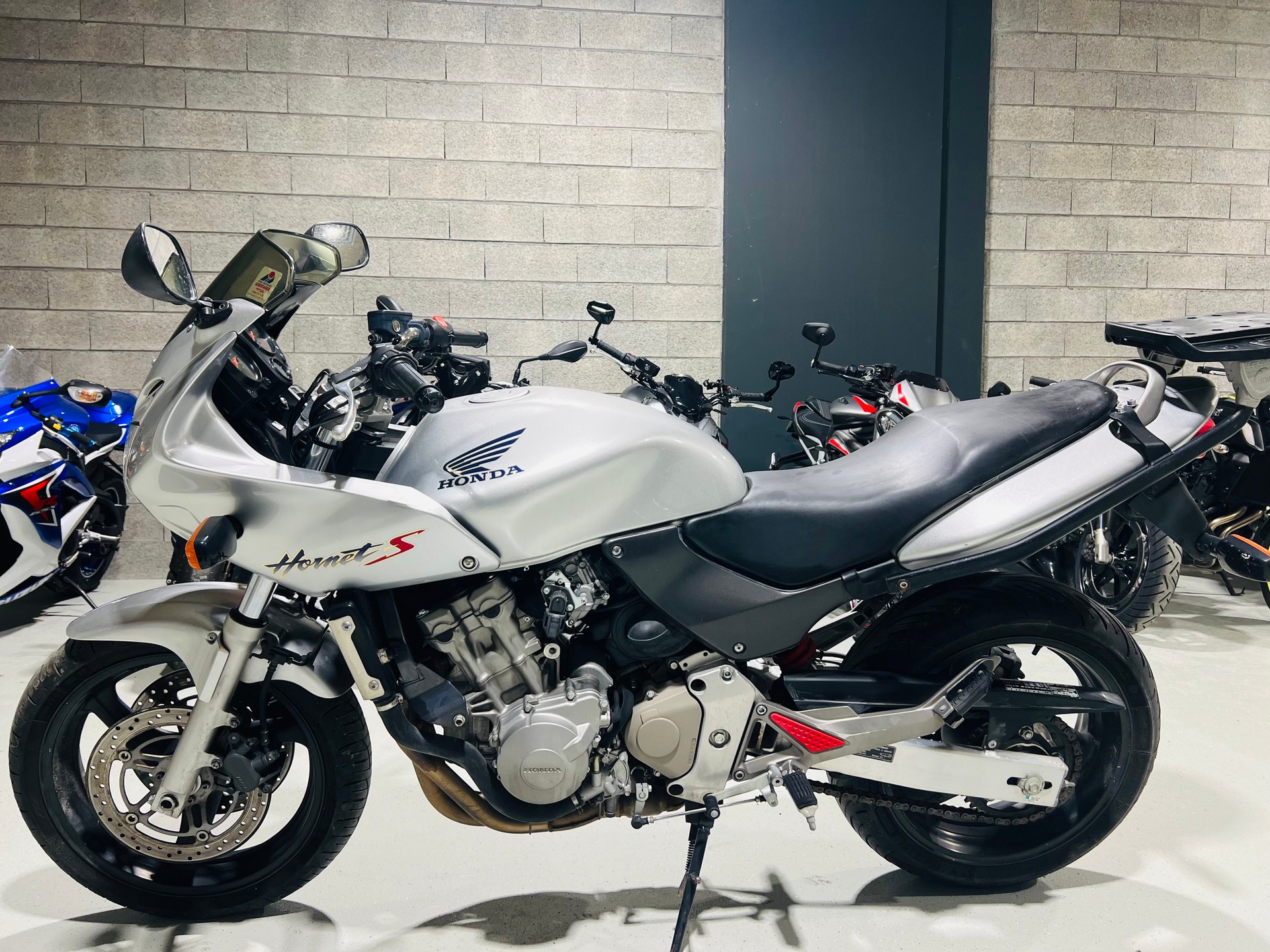 HONDA 600 Hornet-image-3