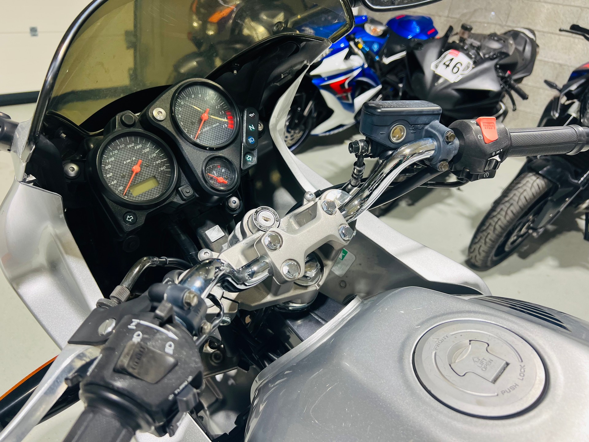 HONDA 600 Hornet-image-6