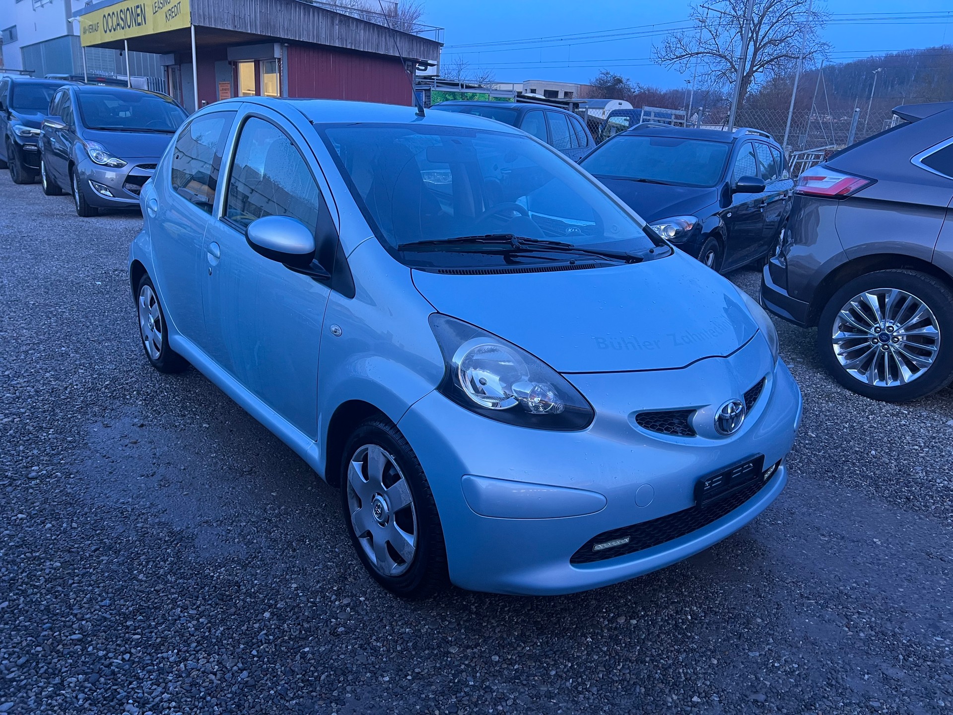 TOYOTA Aygo 1.0 blue MultiMode-image-1