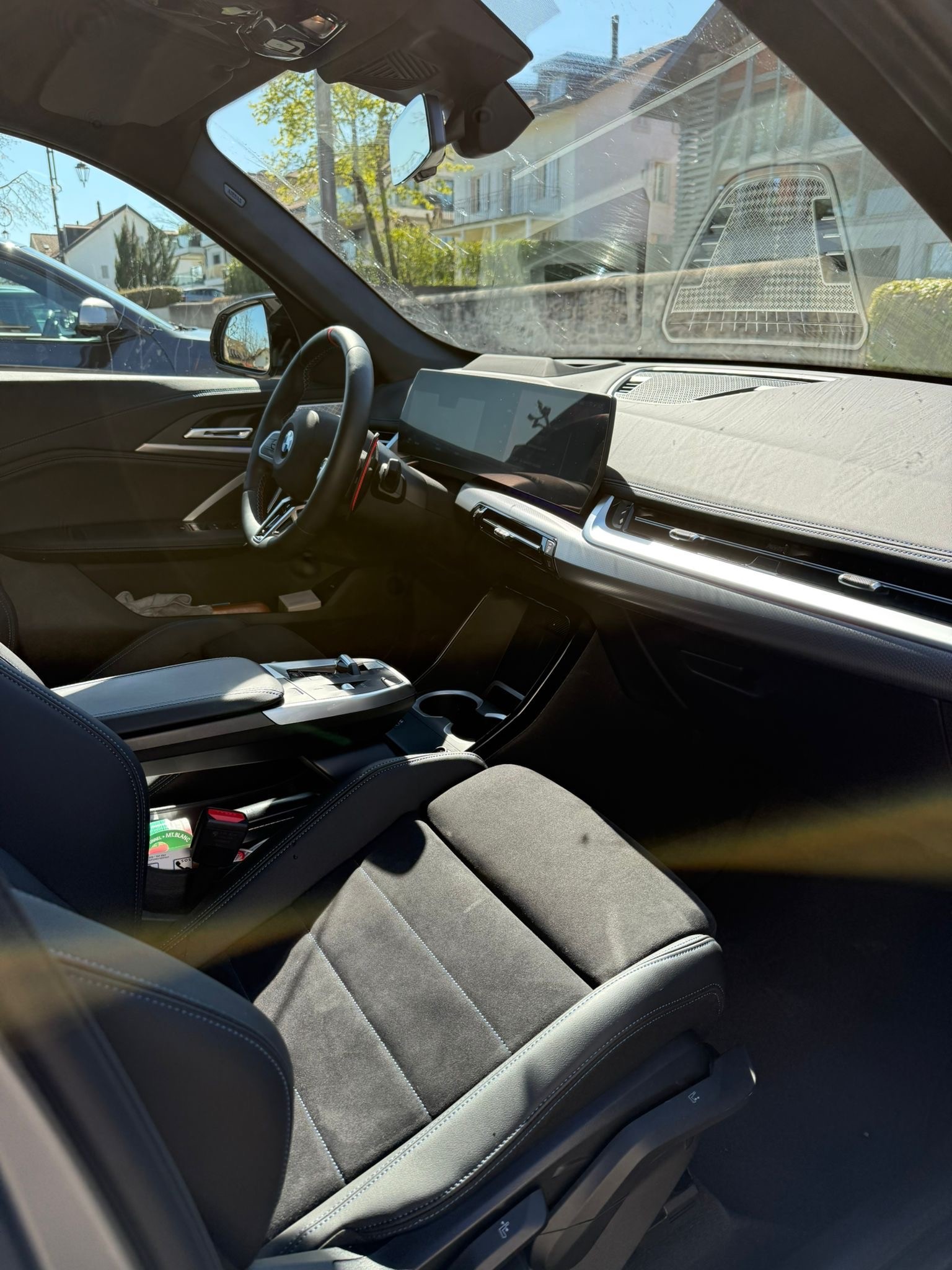 BMW X1 xDrive M35i-image-11