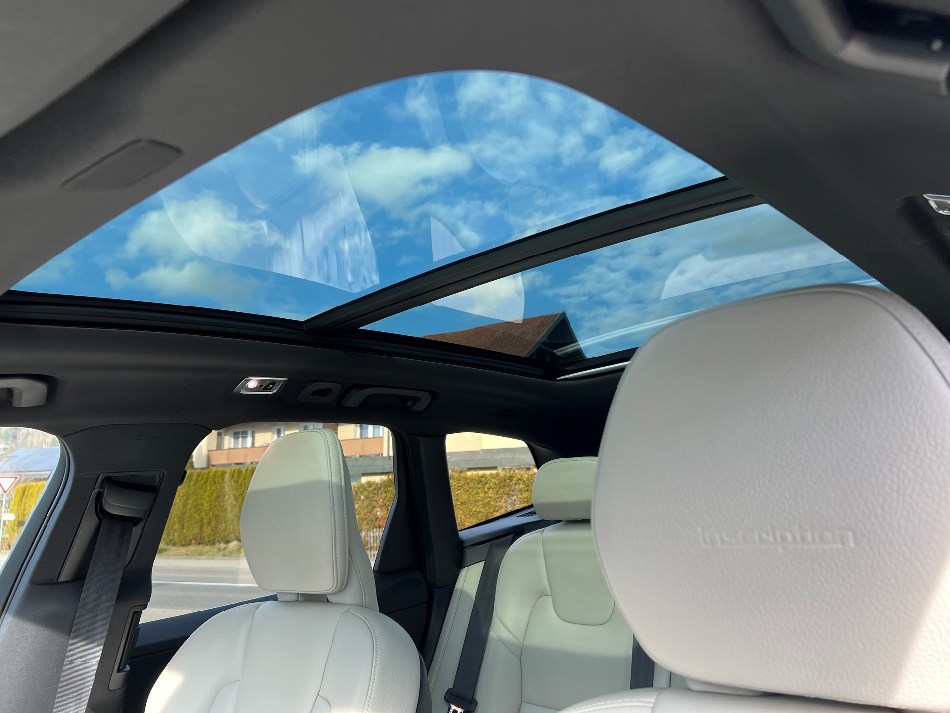 VOLVO XC60 T8 eAWD Inscription Geartronic-image-19