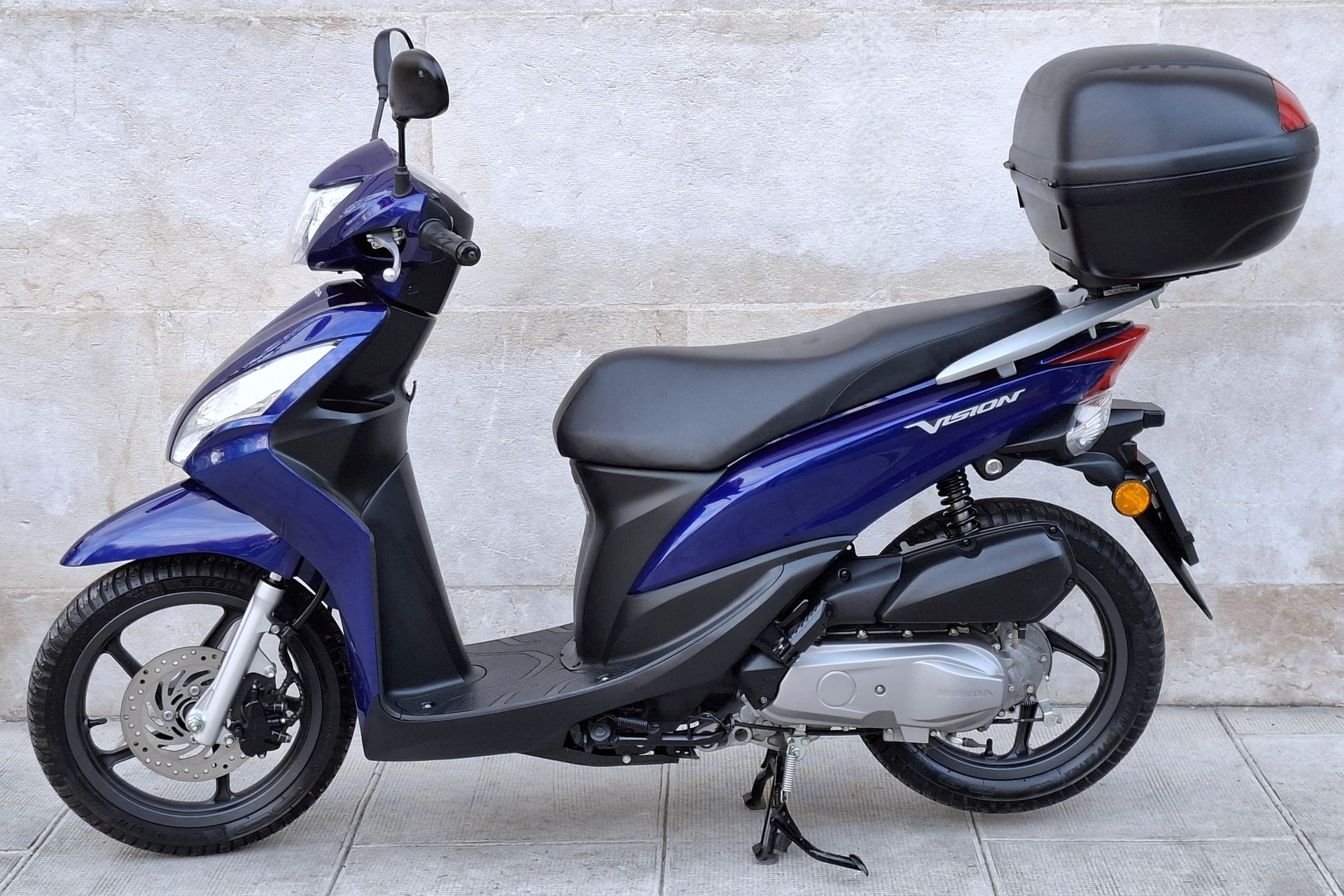 HONDA NSC Vision 50-image-2