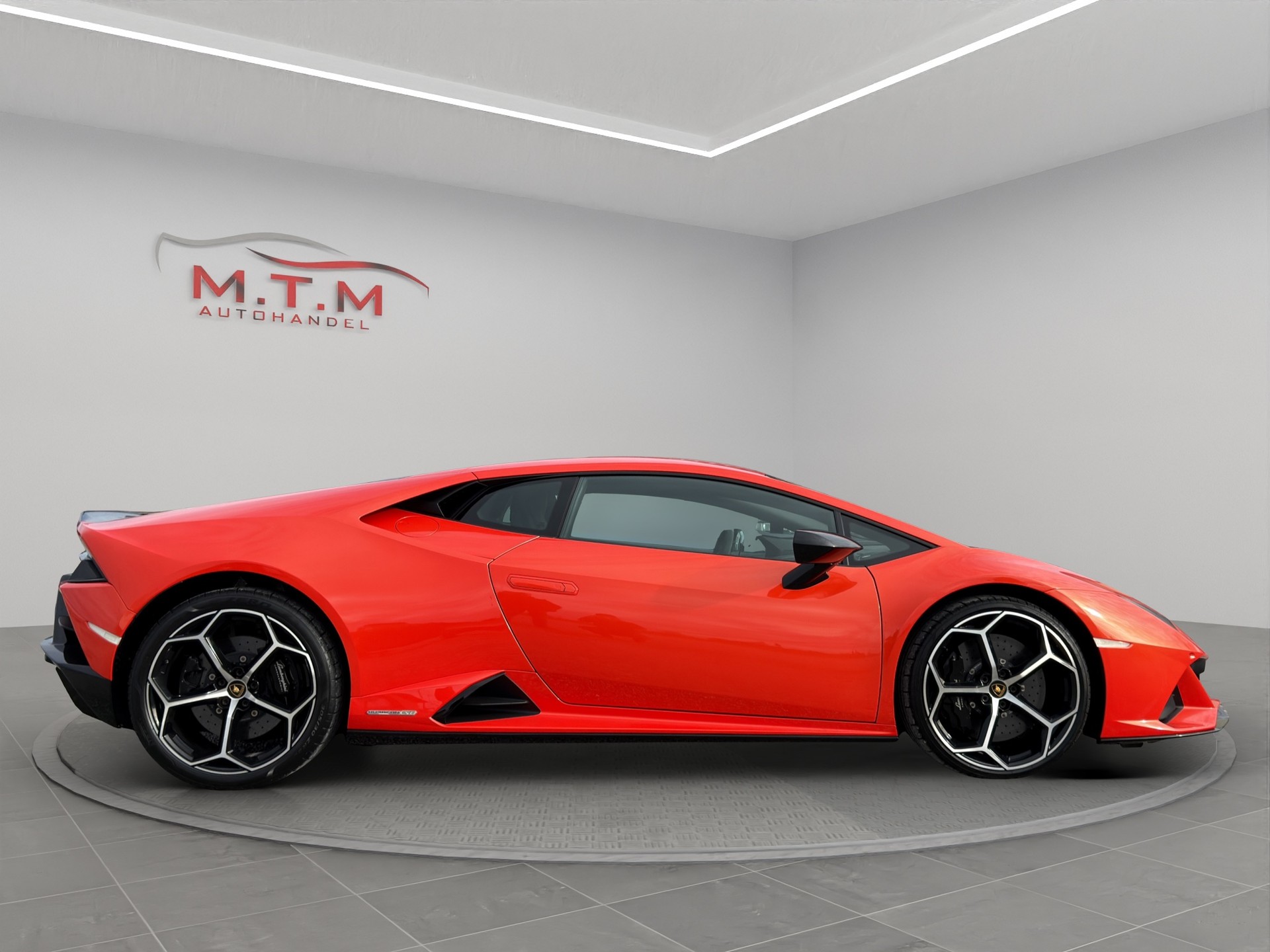 LAMBORGHINI Huracan EVO Coupé DCT-image-8