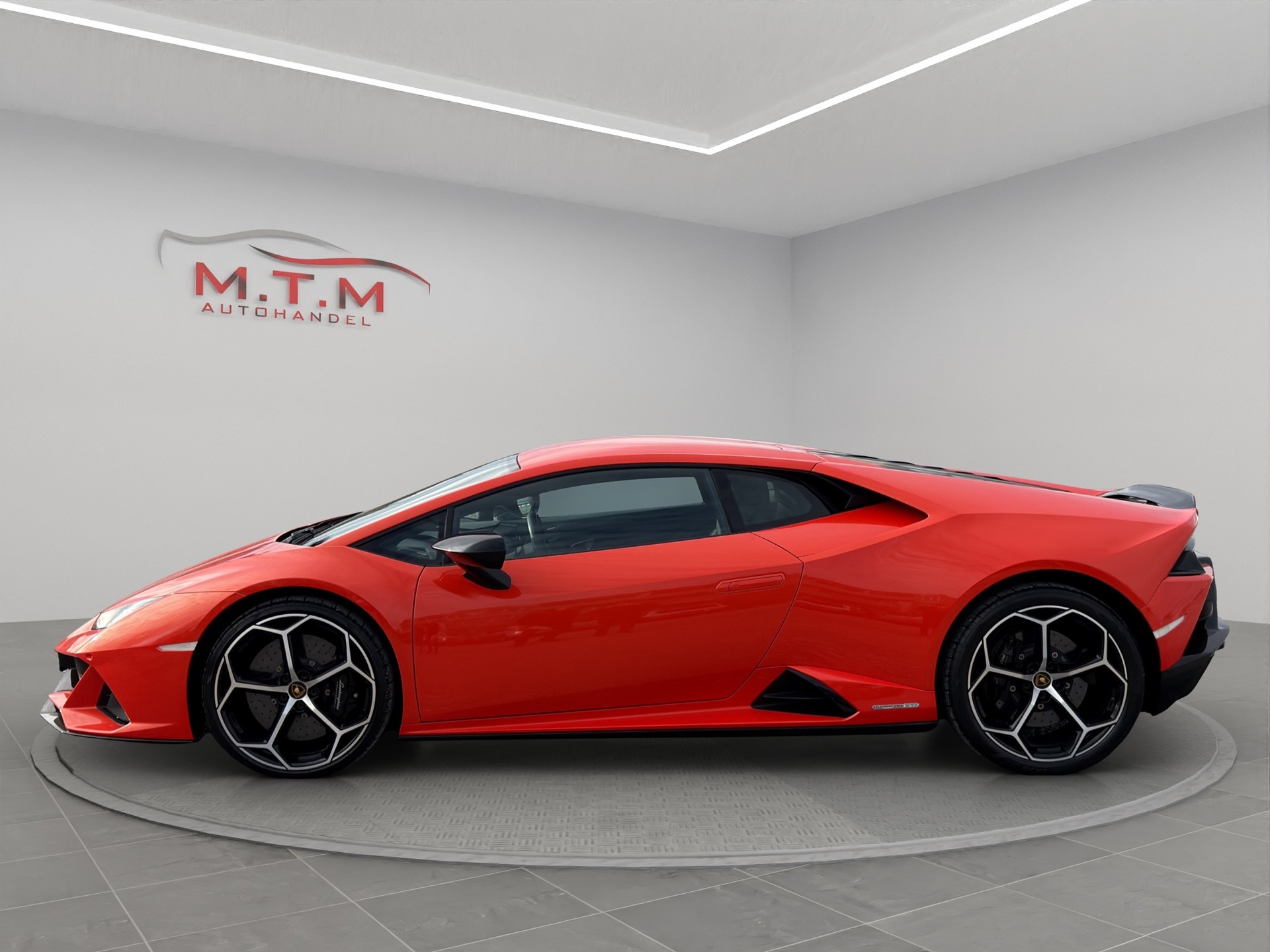 LAMBORGHINI Huracan EVO Coupé DCT-image-4