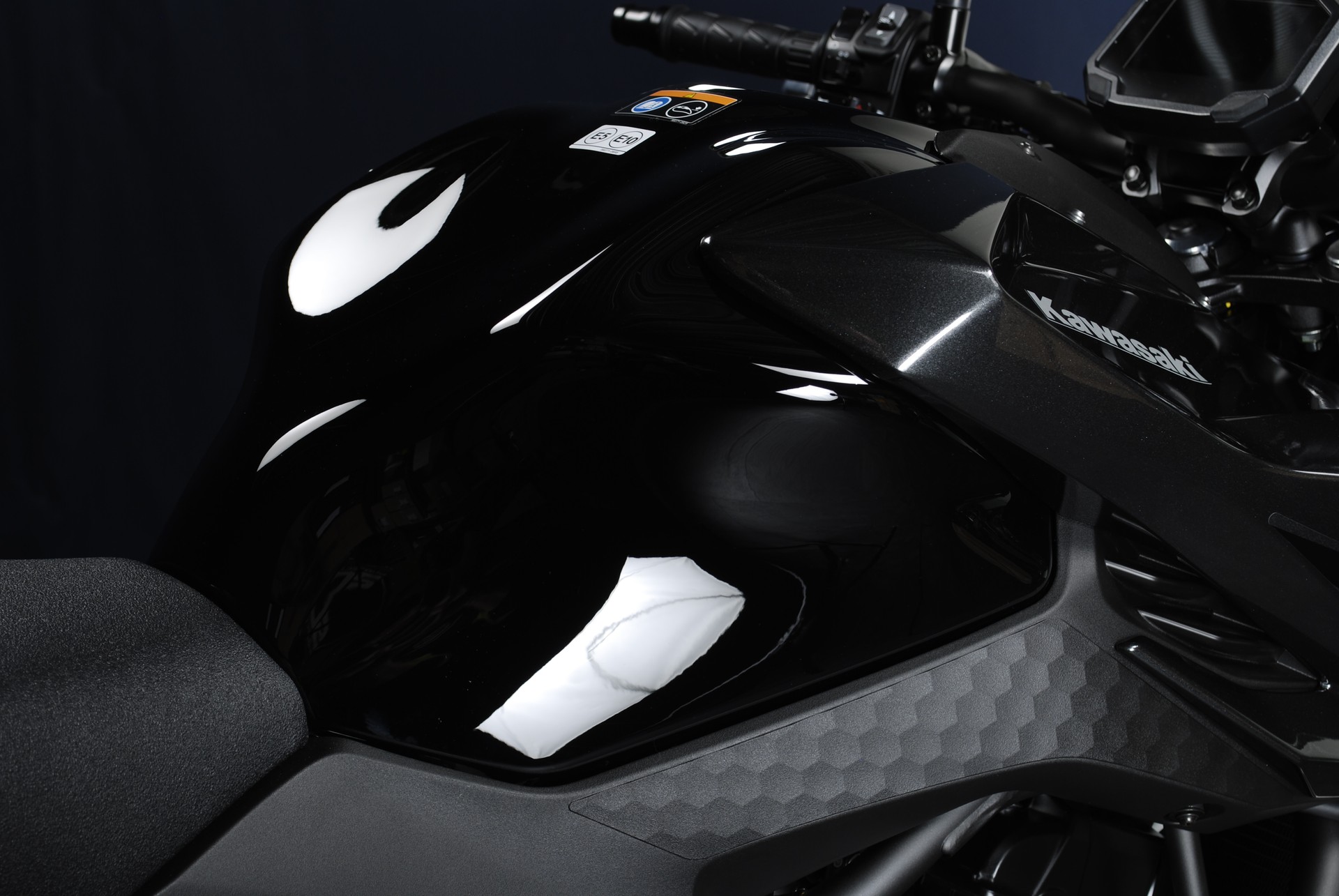 KAWASAKI Z 650 S MY26 (35kW)-image-2