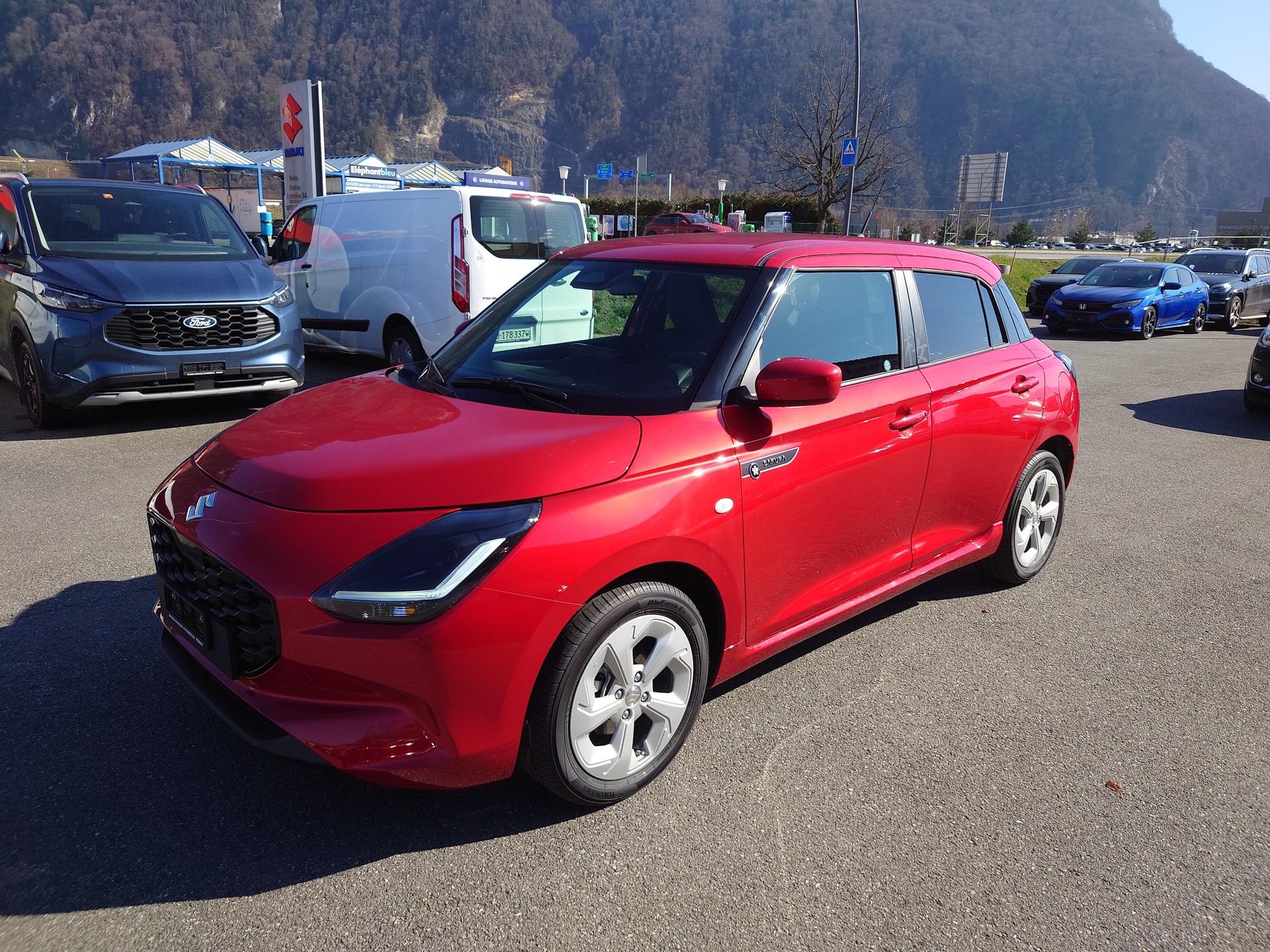 SUZUKI Swift 1.2 Sakura Hybrid-image-1