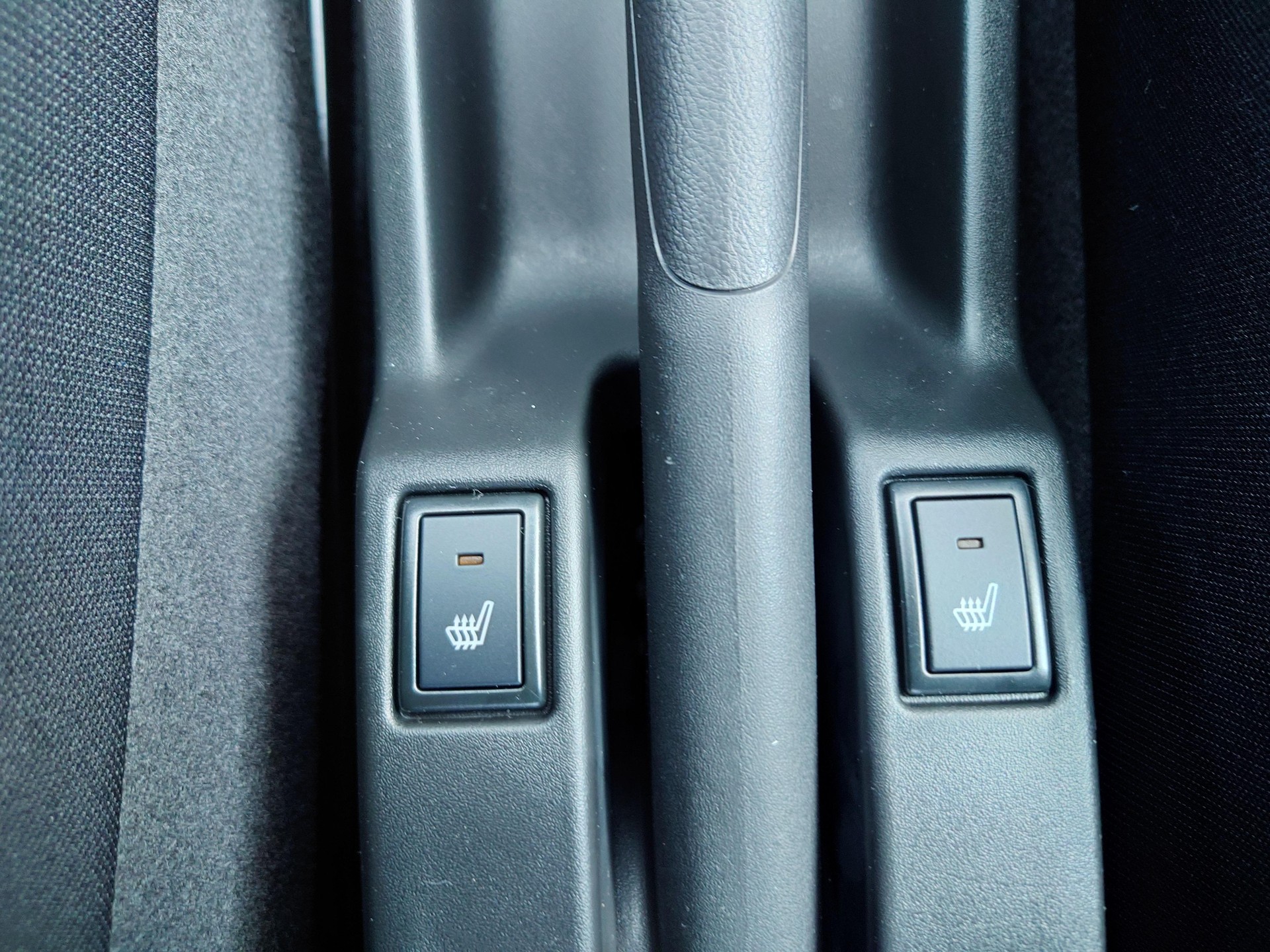 SUZUKI Swift 1.2 Sakura Hybrid-image-12