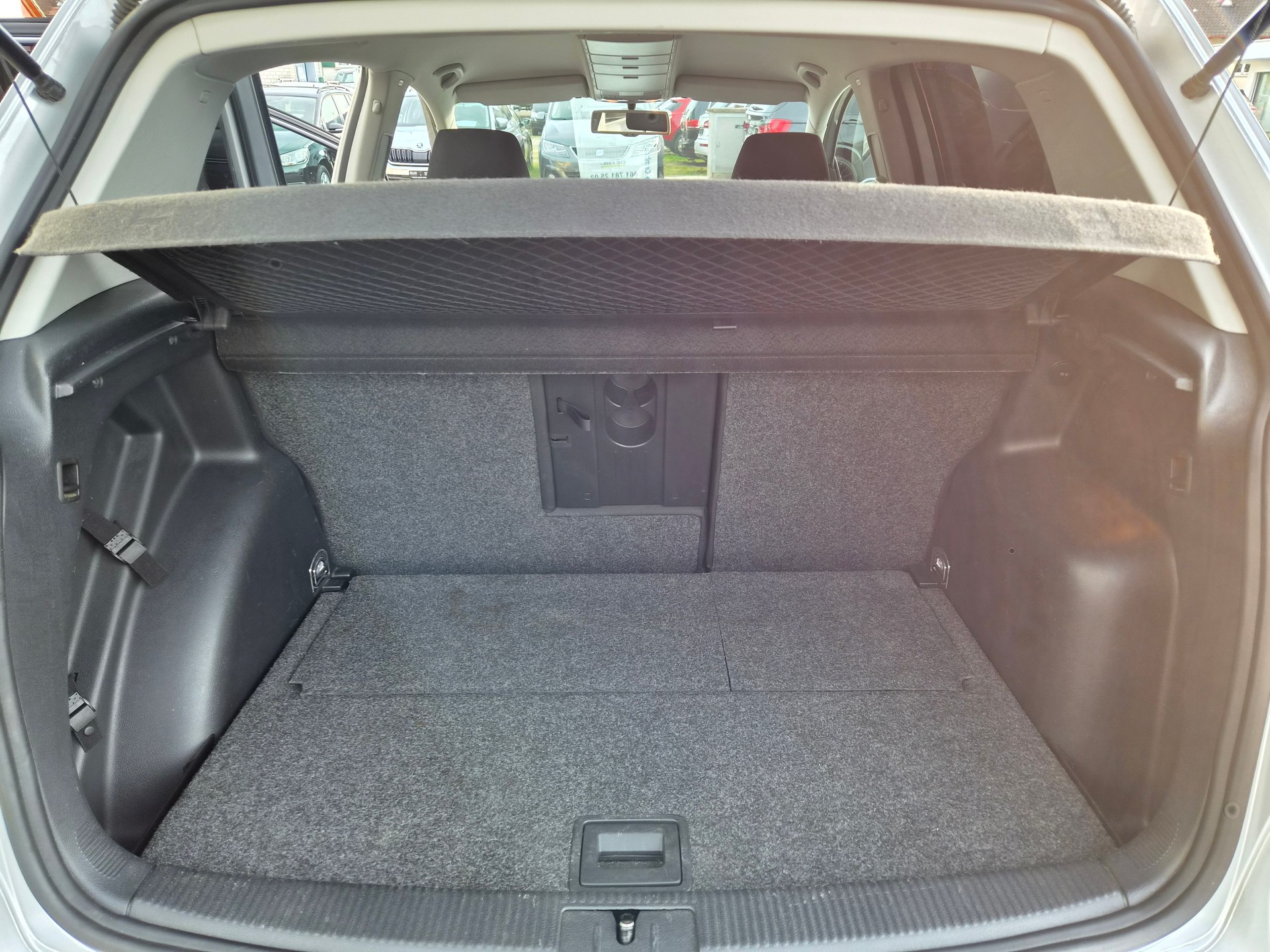 VW Golf Plus 1.4 TSI Comfortline DSG-image-11