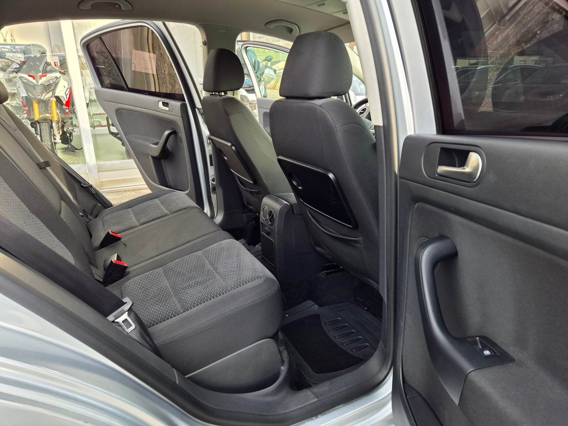 VW Golf Plus 1.4 TSI Comfortline DSG-image-10