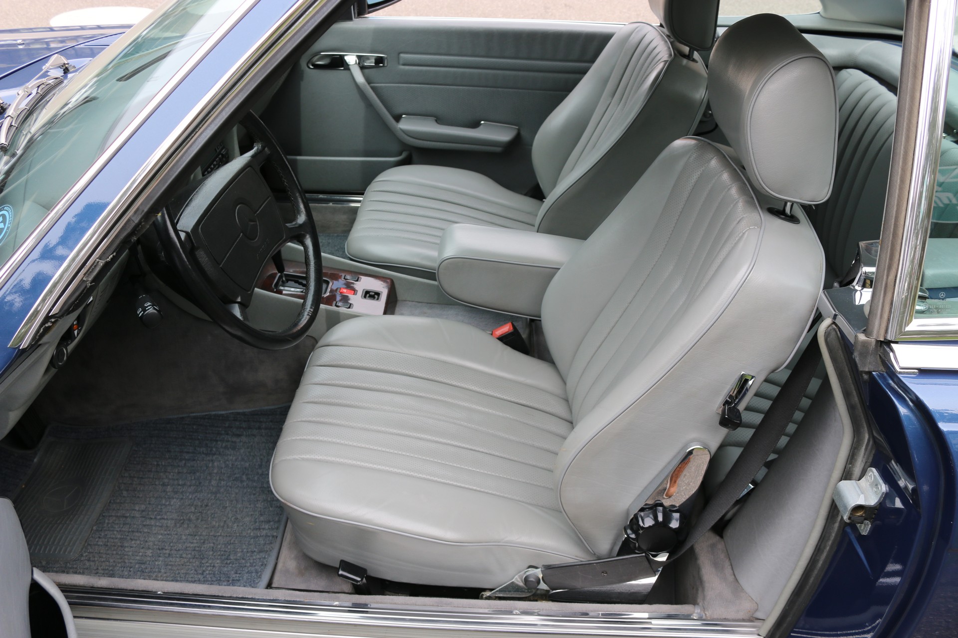 MERCEDES-BENZ SL 500-image-6