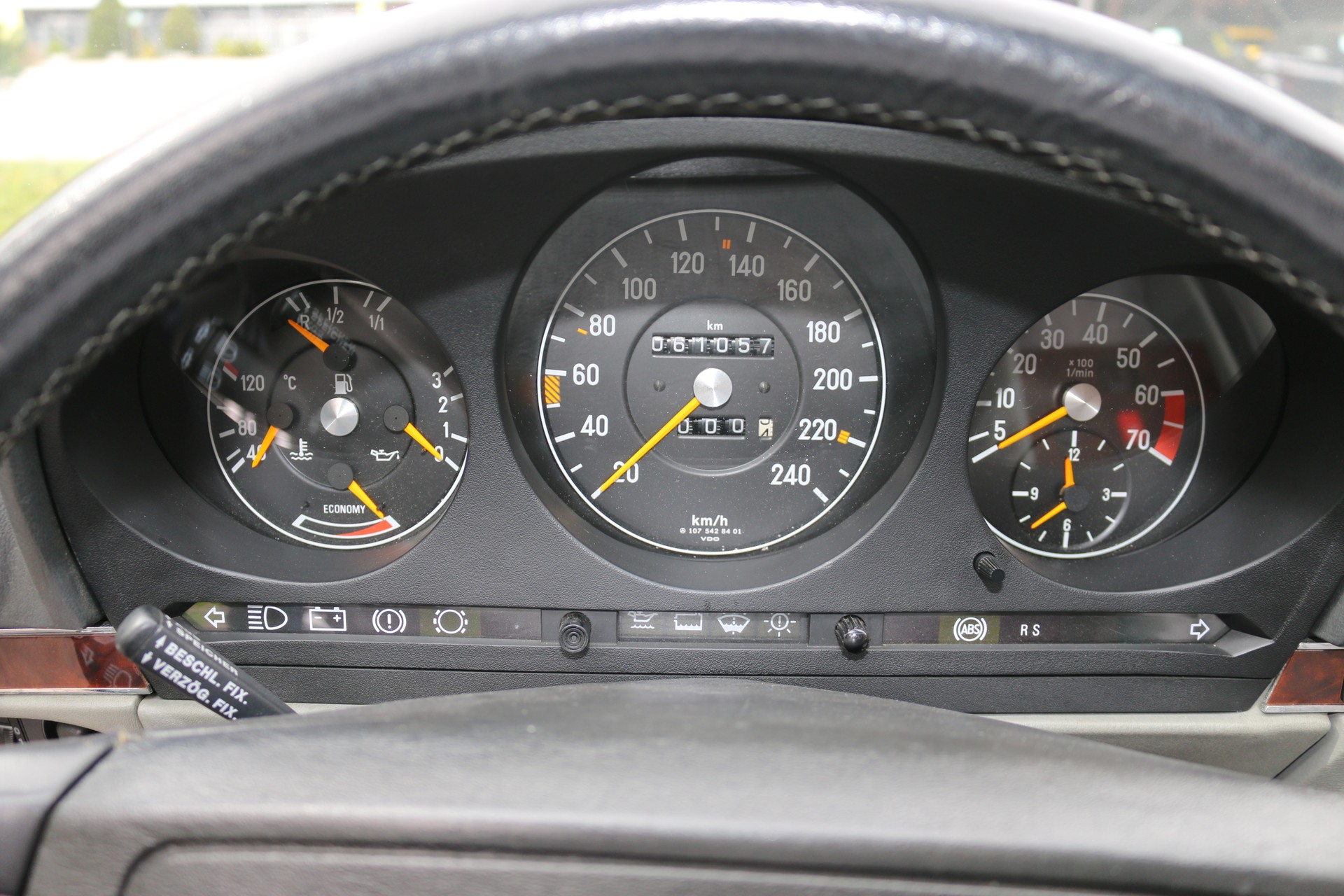 MERCEDES-BENZ SL 500-image-4