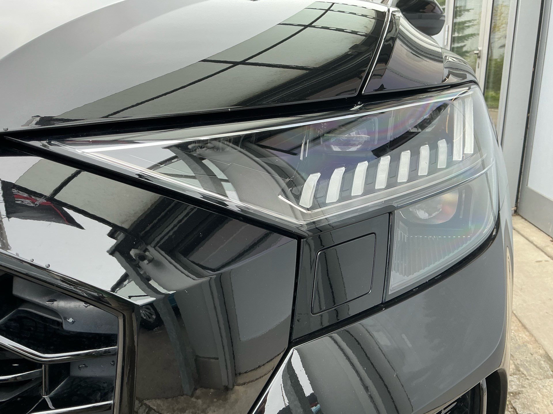 AUDI RS Q8 4.0 TFSI QUATTRO *** KERAMIK BREMSEN & 5 JAHRE AUD WERKSGARANTIE ***-image-6