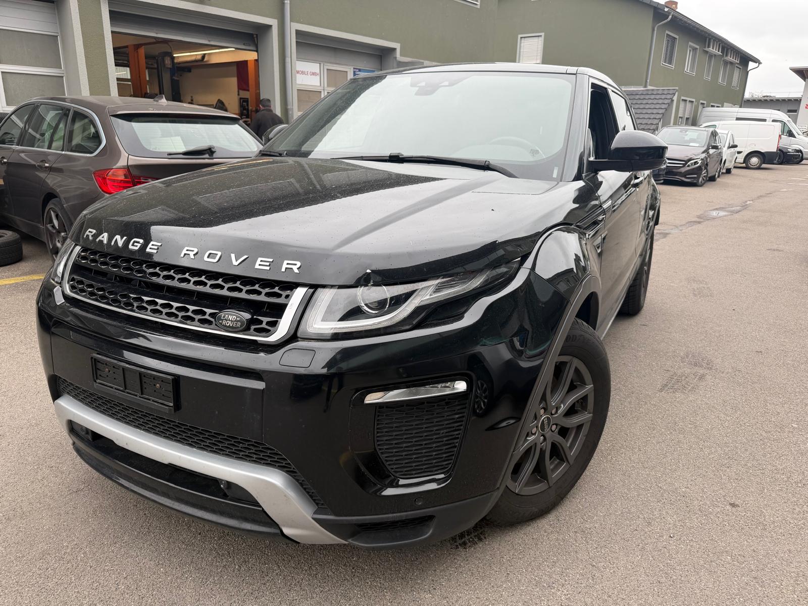 LAND ROVER Range Rover Evoque 2.0 TD4 SE Dynamic AT9