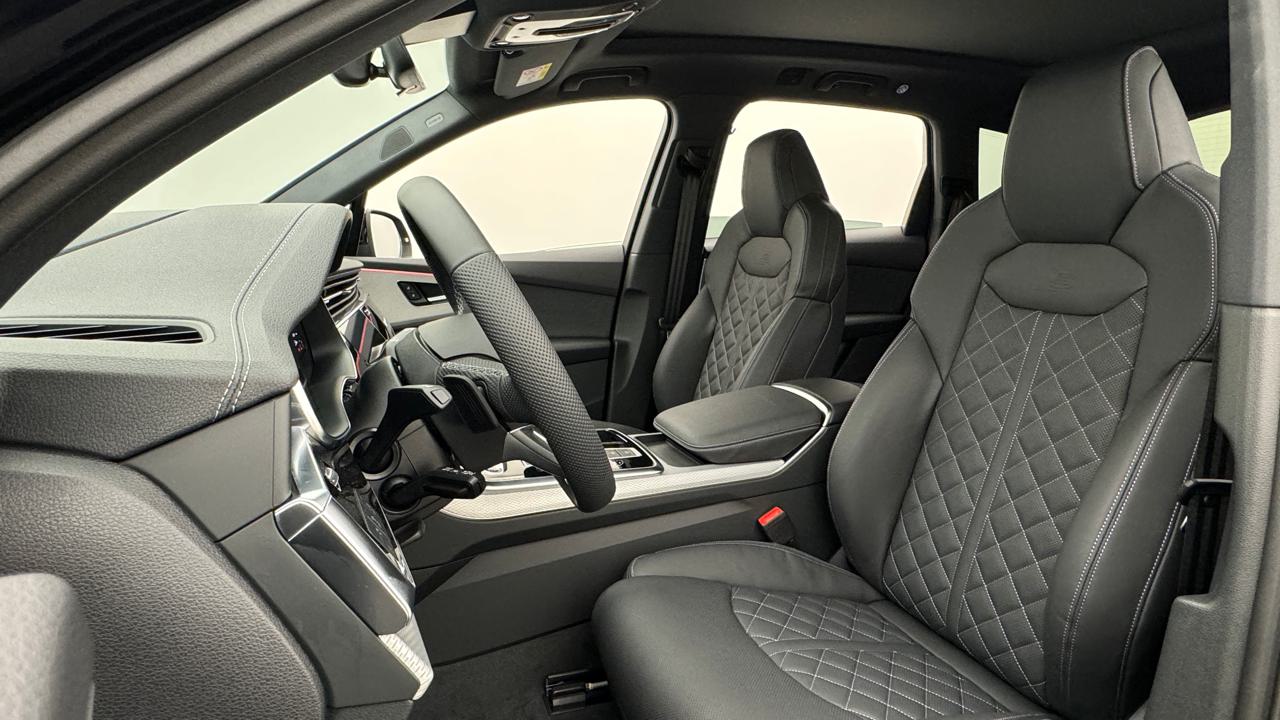 AUDI Q7 SUV TDI quattro 210 kW S Line tiptronic-image-4
