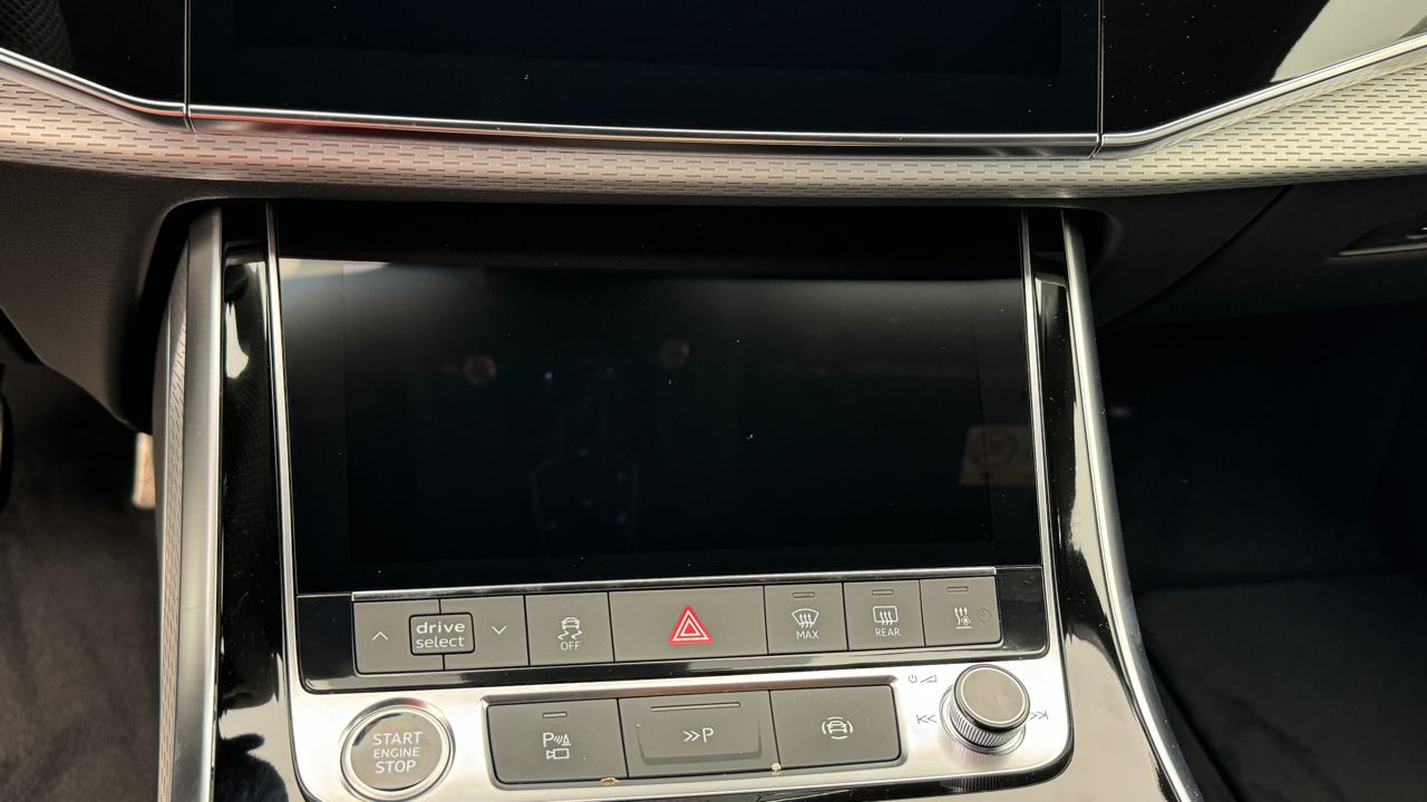 AUDI Q7 SUV TDI quattro 210 kW S Line tiptronic-image-7