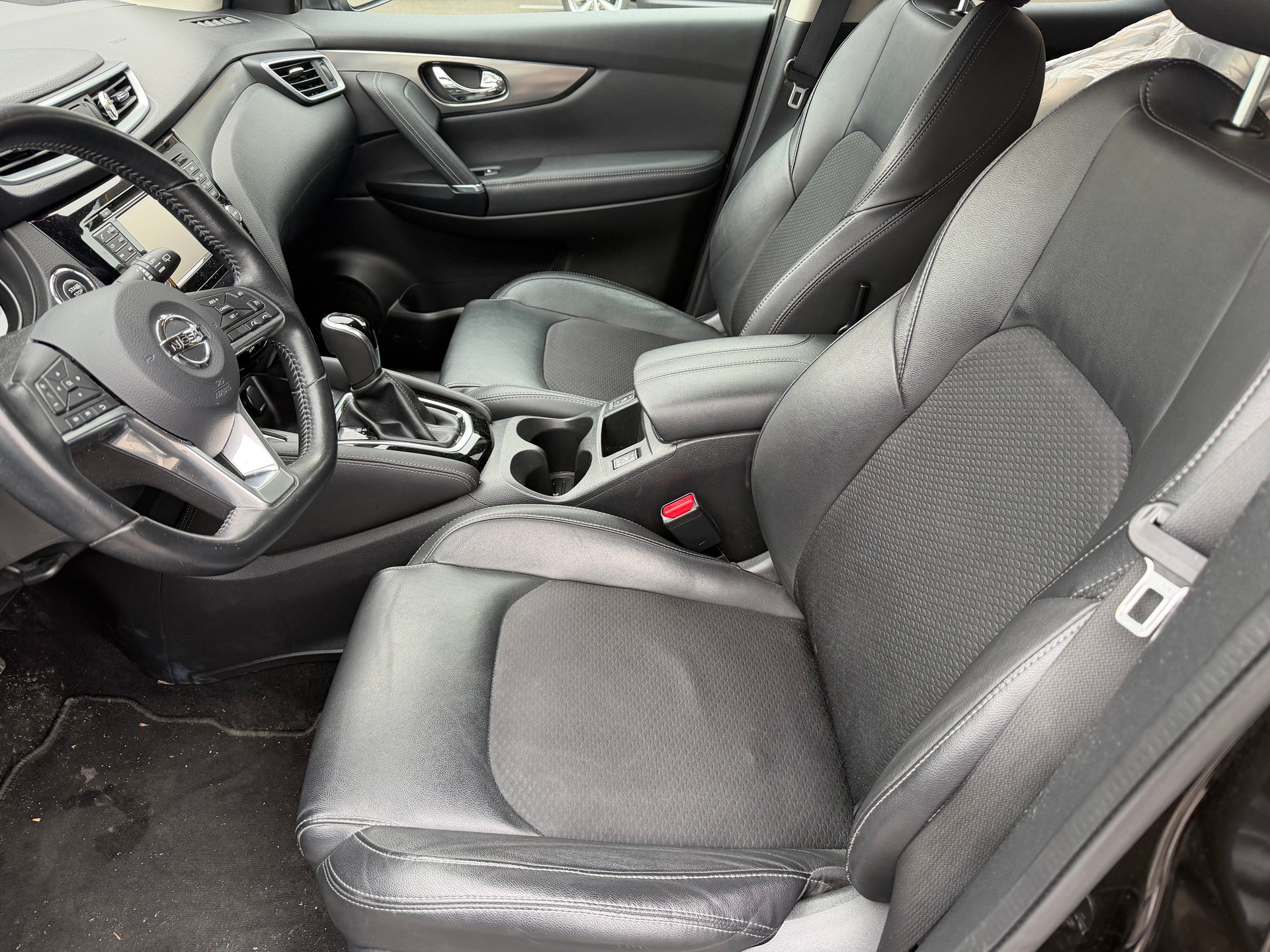 NISSAN Qashqai 1.2 DIG-T tekna+ Xtronic CVT-image-6