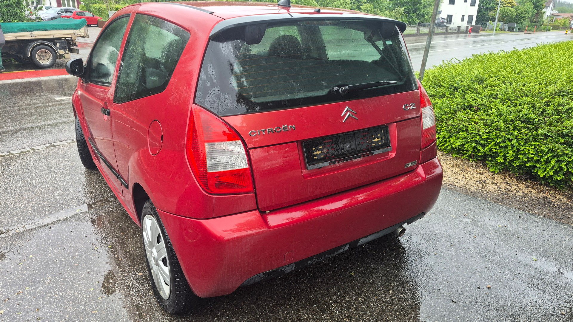 CITROEN C2 1.4i Exclusive-image-6