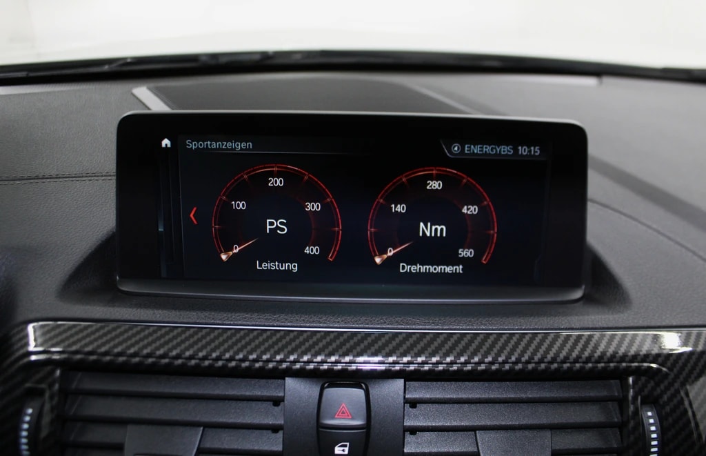 BMW BMW M140i xDrive Steptronic Special Edition Paket / CH-Fahrzeug-image-26