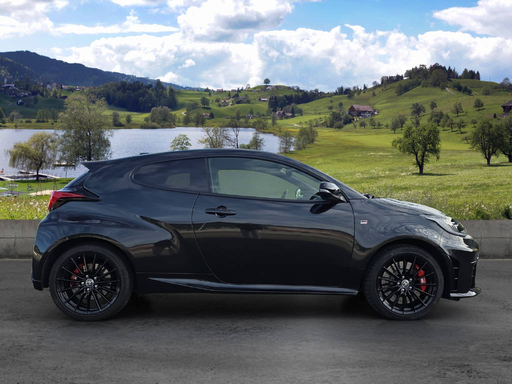 TOYOTA GR Yaris 1.6 Turbo Sport 4x4-image-2