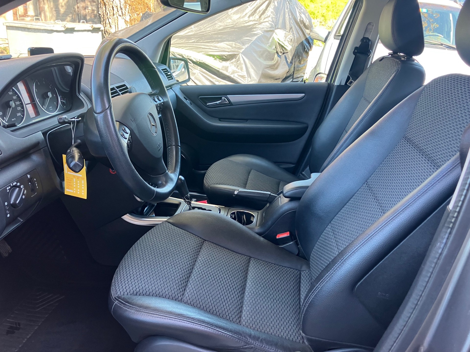 MERCEDES-BENZ A 180 (170) Avantgarde Autotronic-image-8