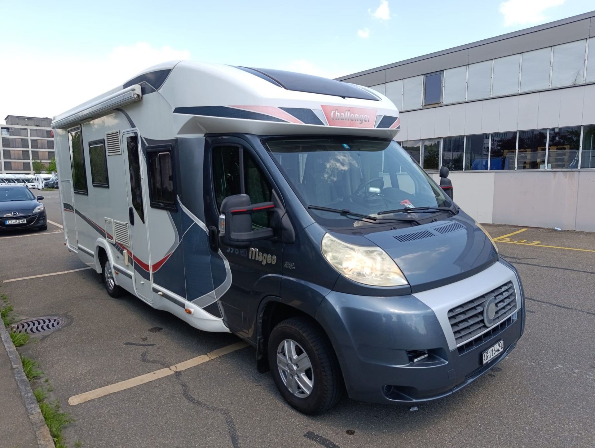 CHALLENGER Magaeo 398 ***Sie haben den Luxus einer echten Dreizimmerwohnung auf Rädern***Schaltgetriebe 150PS *Dieselheizung *-image-5