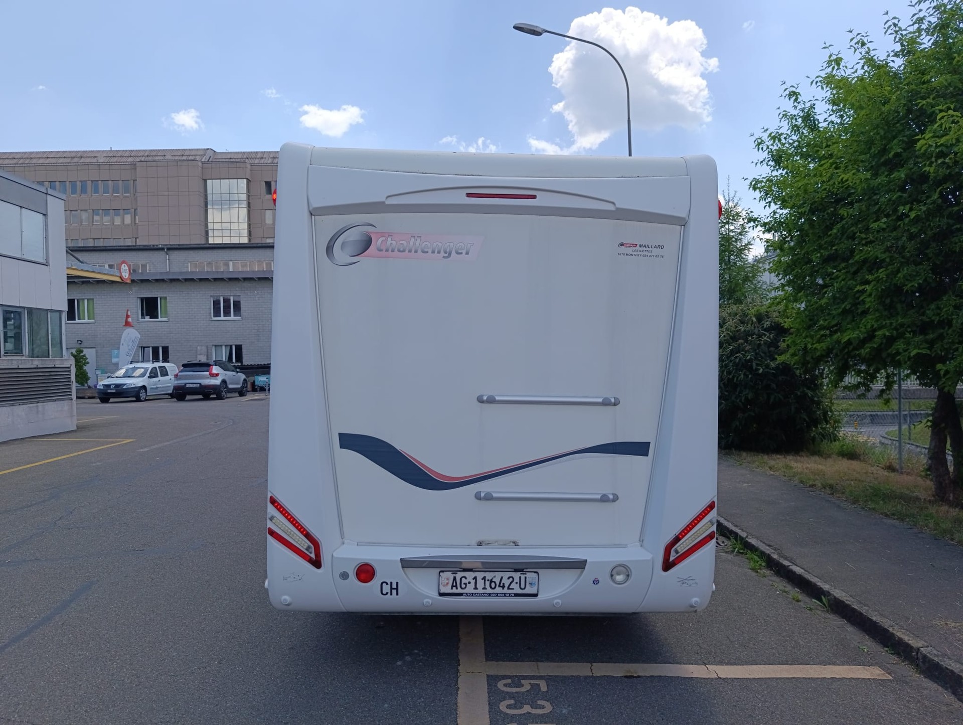 CHALLENGER Magaeo 398 ***Sie haben den Luxus einer echten Dreizimmerwohnung auf Rädern***Schaltgetriebe 150PS *Dieselheizung *-image-8
