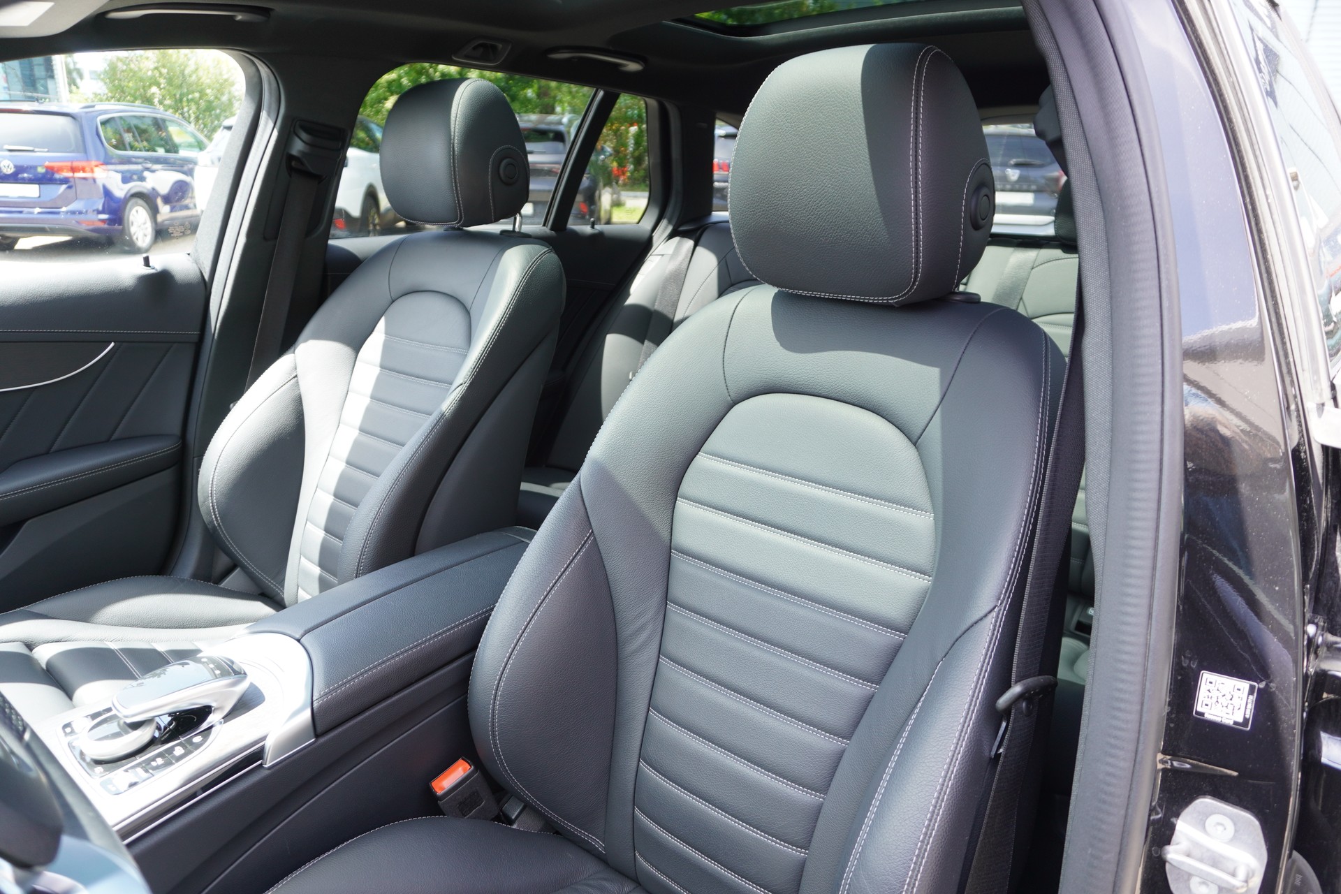 MERCEDES-BENZ C 220 d Swiss Star AMG Line 4M 9G-Tronic-image-20