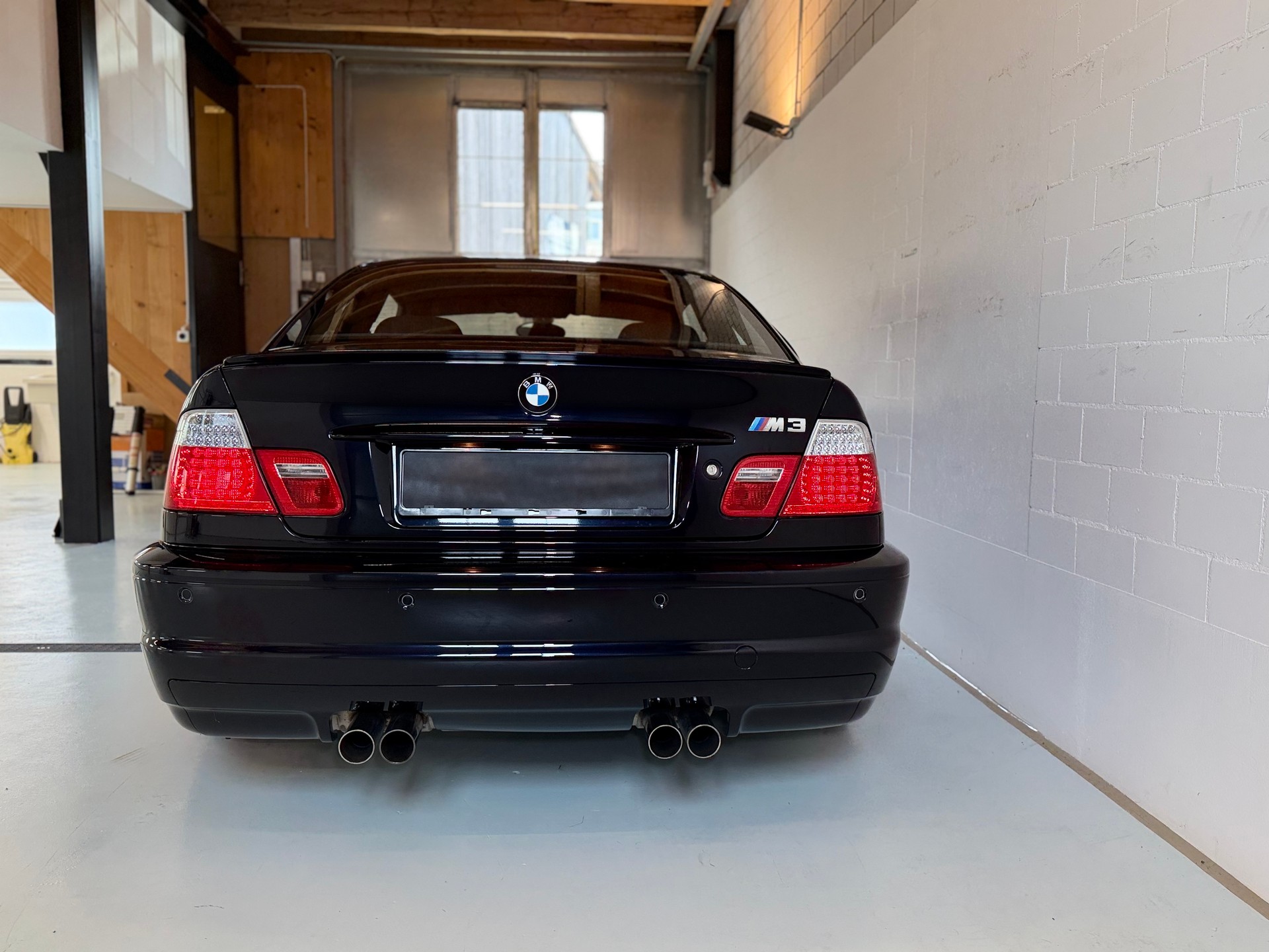 BMW M3 Coupé-image-5