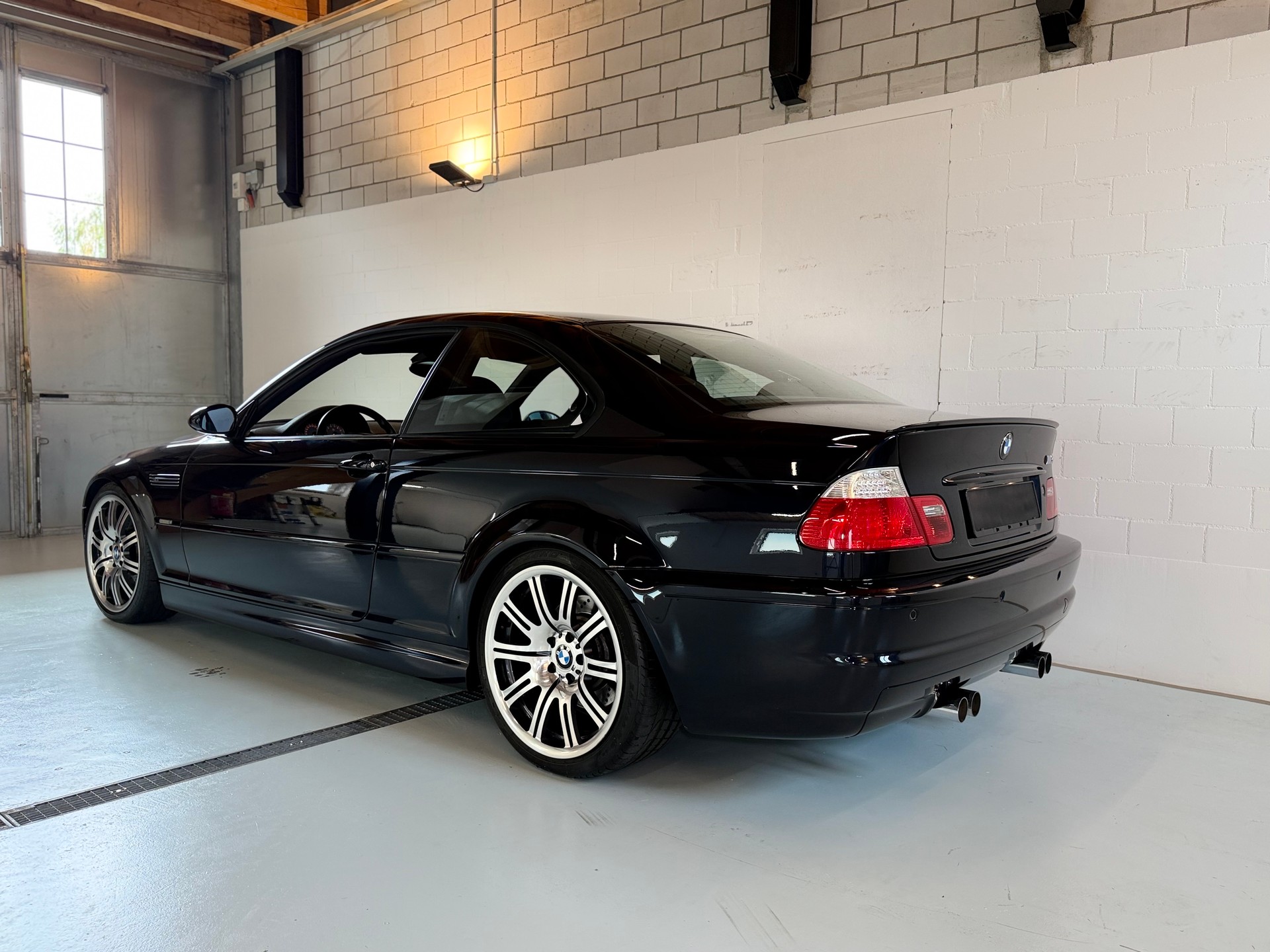 BMW M3 Coupé-image-4