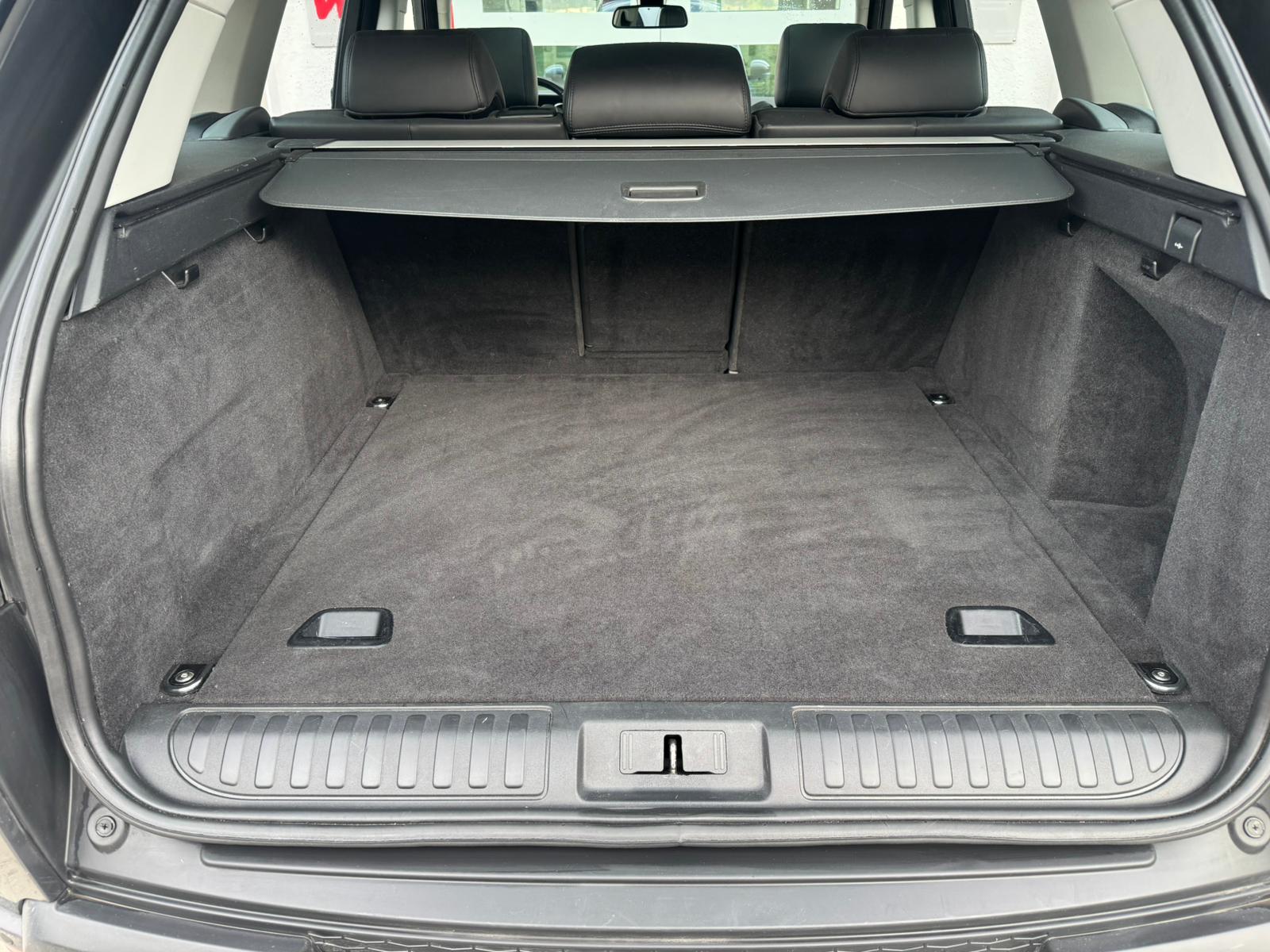 LAND ROVER Range Rover Sport 3.0 TDV6 HSE Automatic-image-29