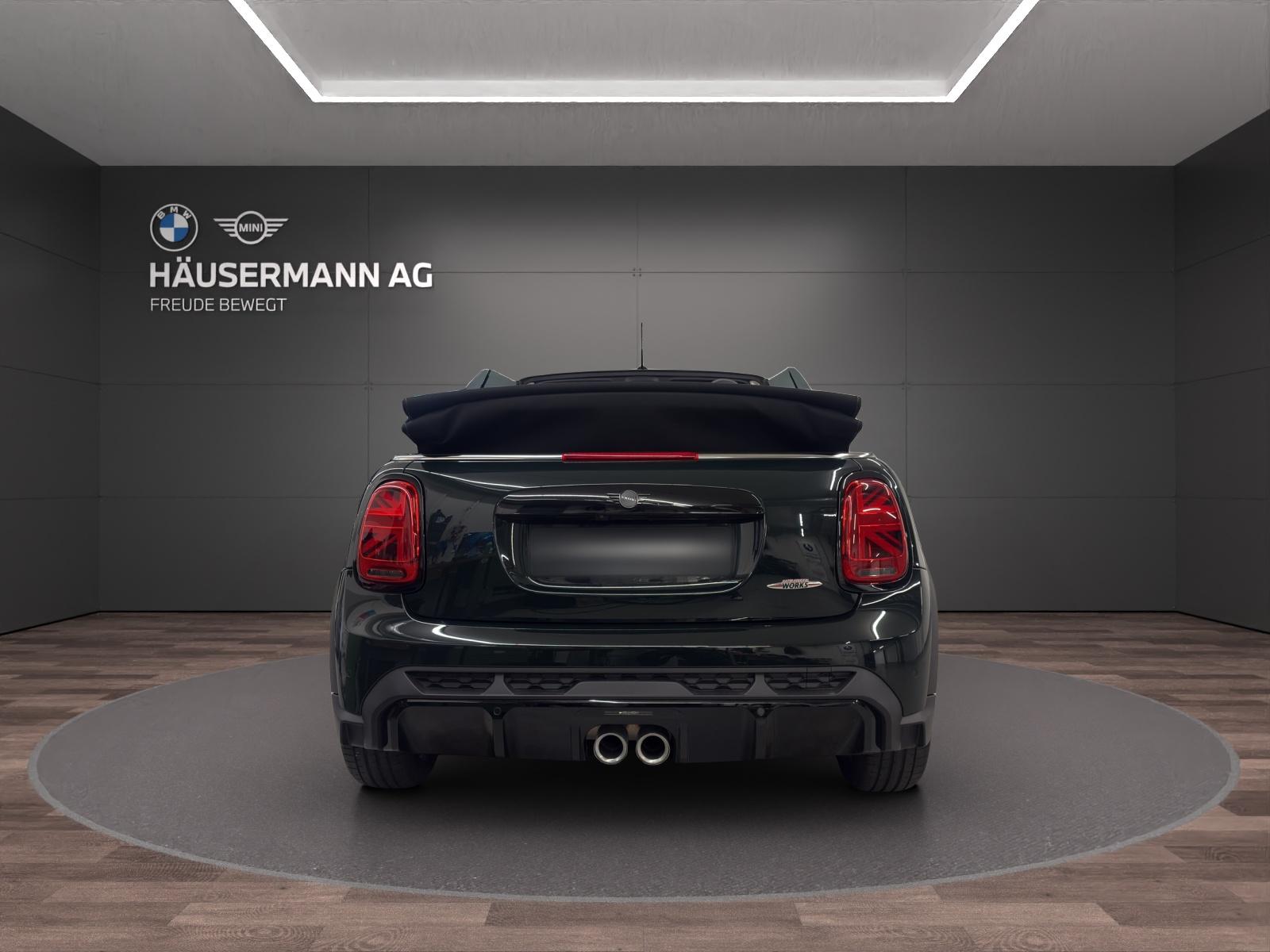 MINI Cabrio John Cooper Works-image-5