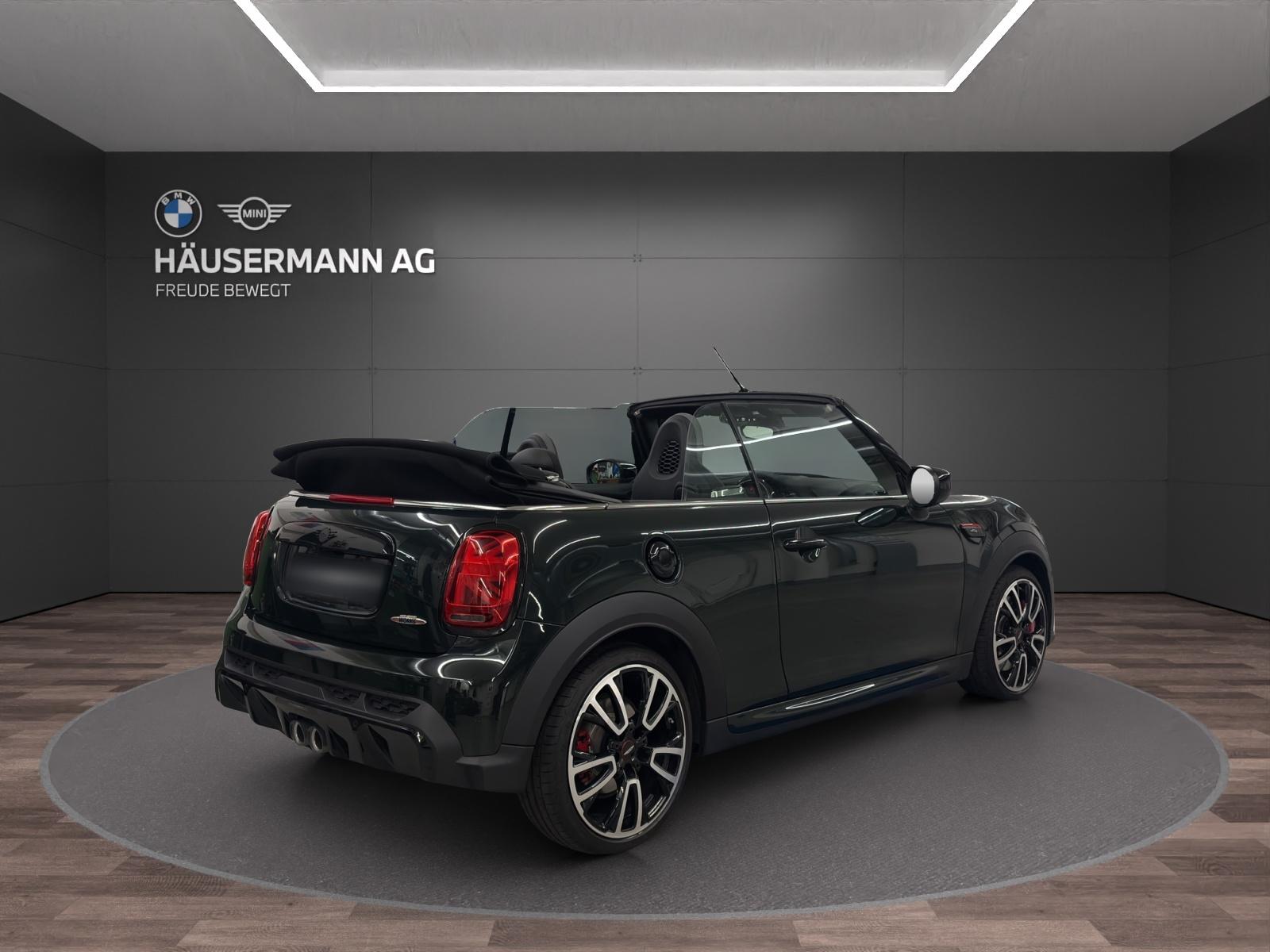 MINI Cabrio John Cooper Works-image-4